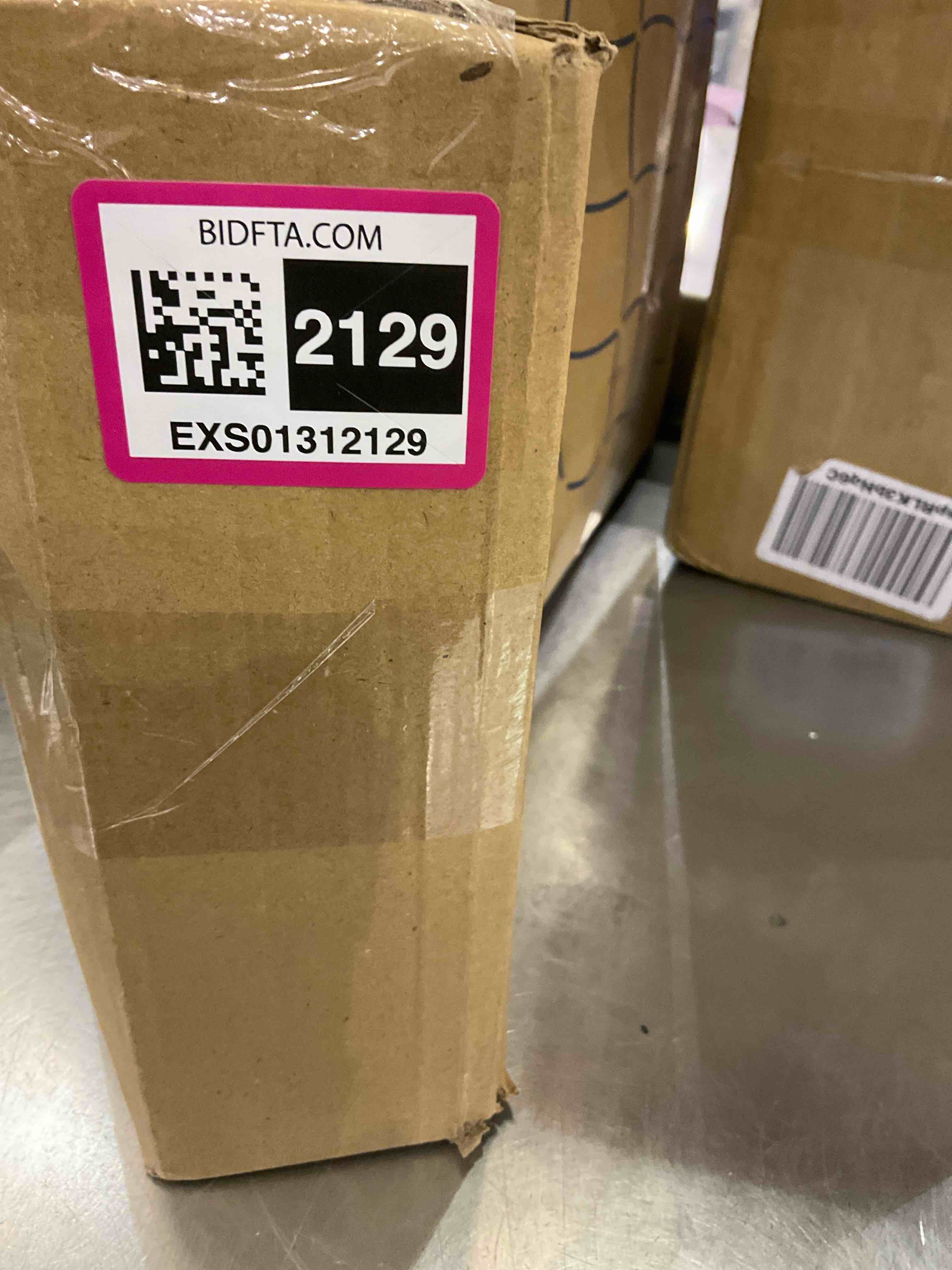 https://s3.amazonaws.com/lotting-images-prod/BargainHunt/EXS01312129_1710337399606.jpeg