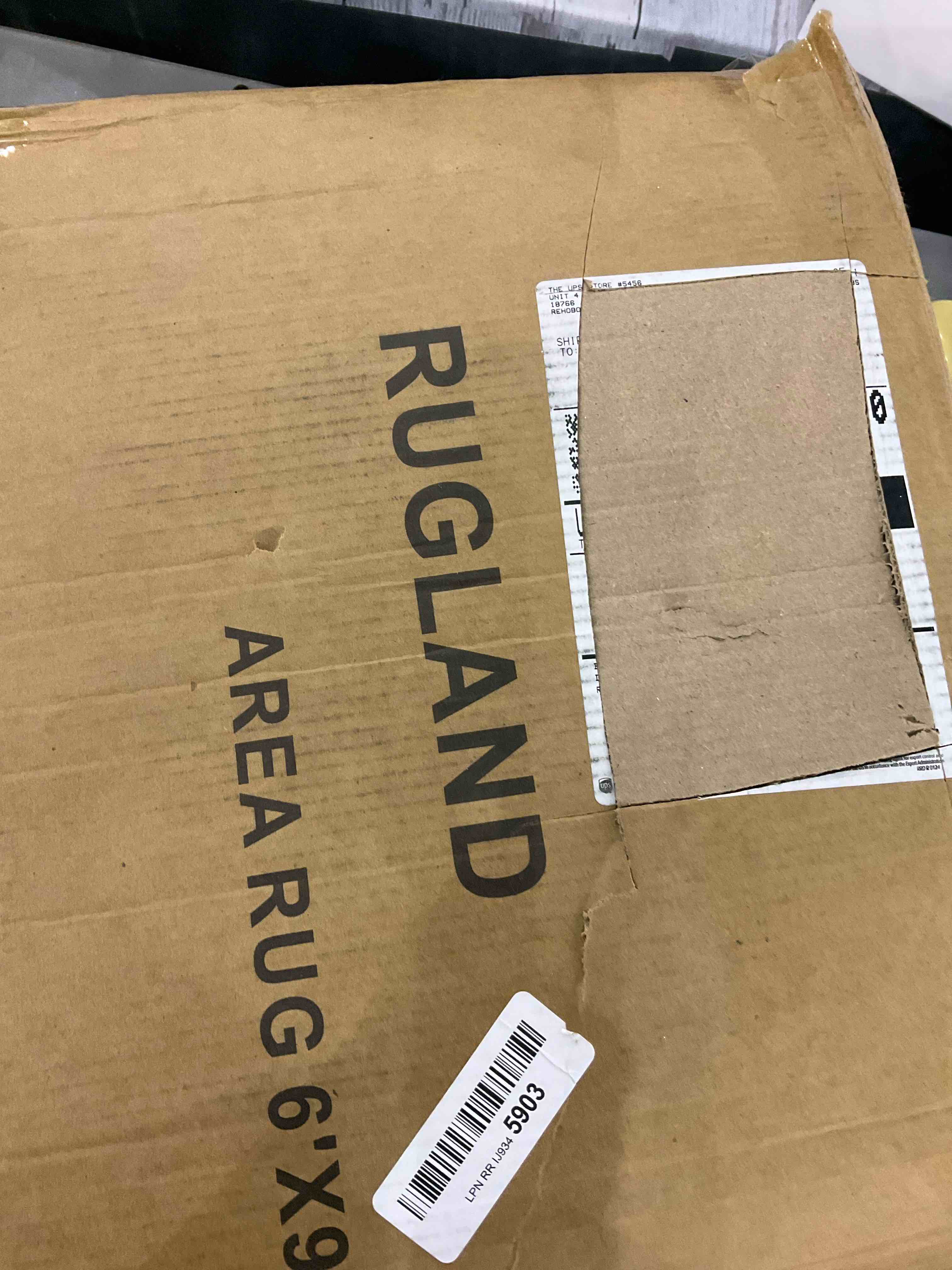 https://s3.amazonaws.com/lotting-images-prod/BargainHunt/EXS01312507_1710419429628.jpeg