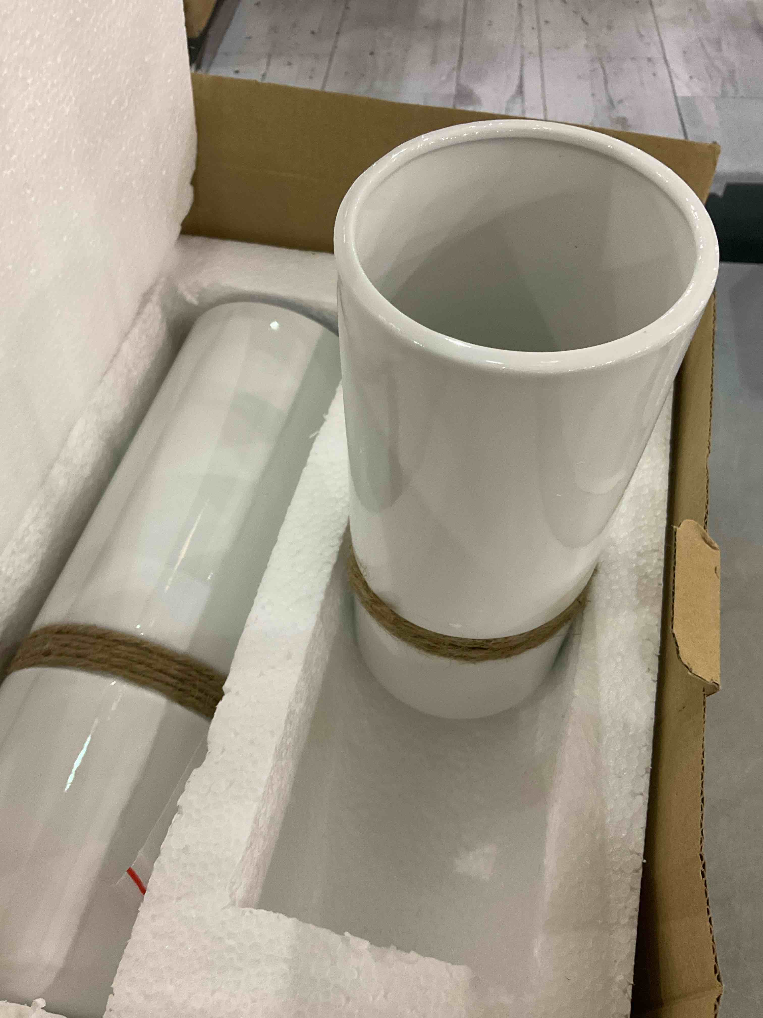 White Ceramic Vase for Modern Home Decor (Set of 2) for Your Ideal Decor, Round Matte Neutral Bohemian Scandinavian Minimalist Vase for Living Room, Wedding, Dining Table, Party, Office, Bedroom