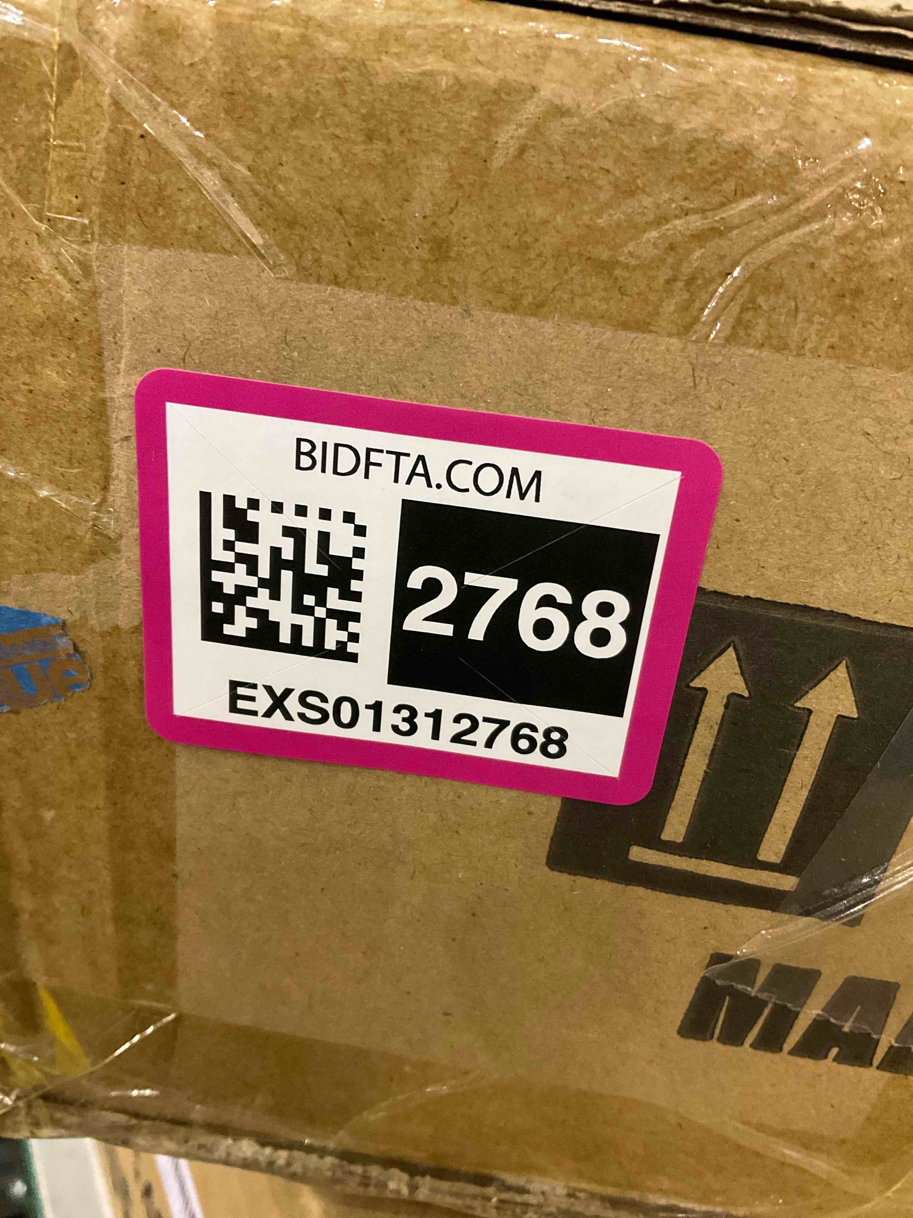 https://s3.amazonaws.com/lotting-images-prod/BargainHunt/EXS01312768_1710762702123.jpeg