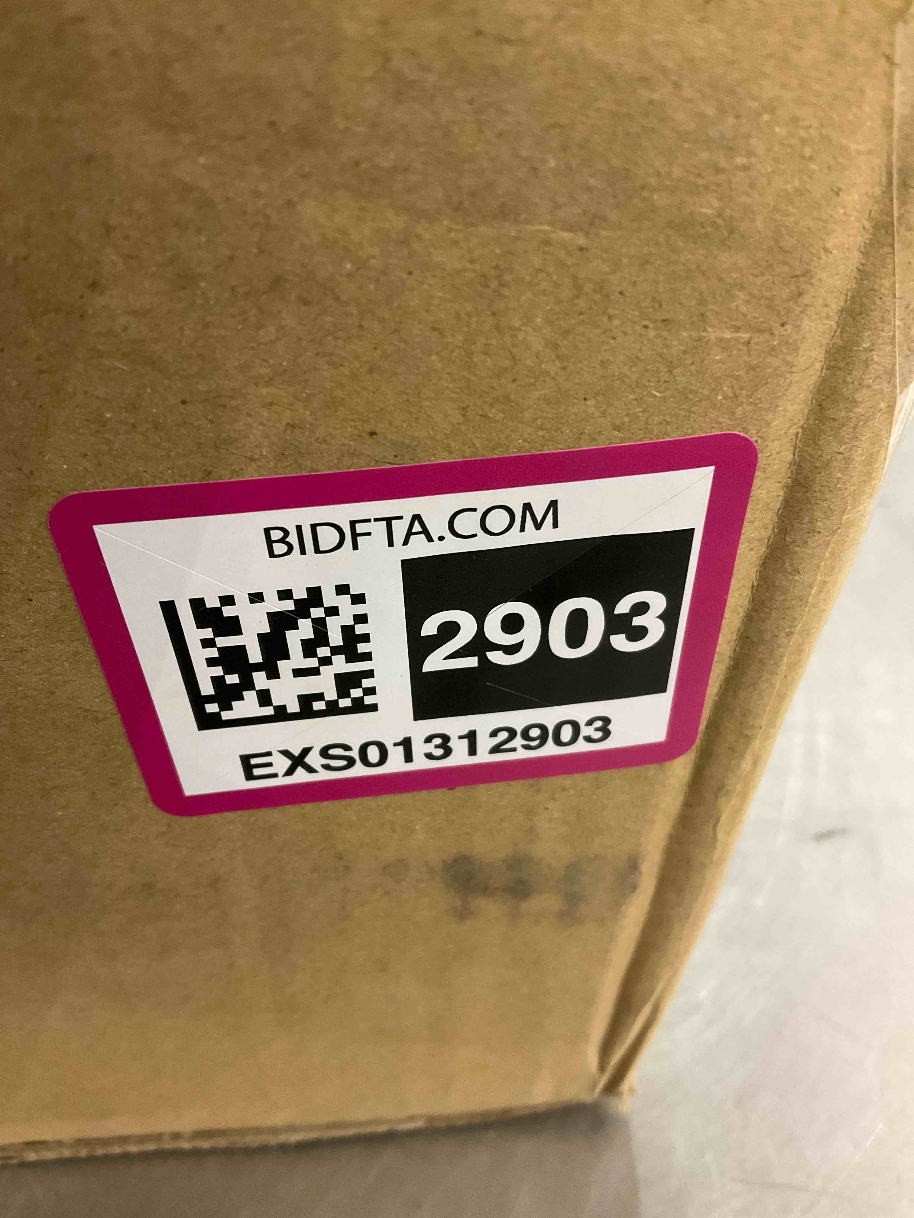 https://s3.amazonaws.com/lotting-images-prod/BargainHunt/EXS01312903_1710850341547.jpeg
