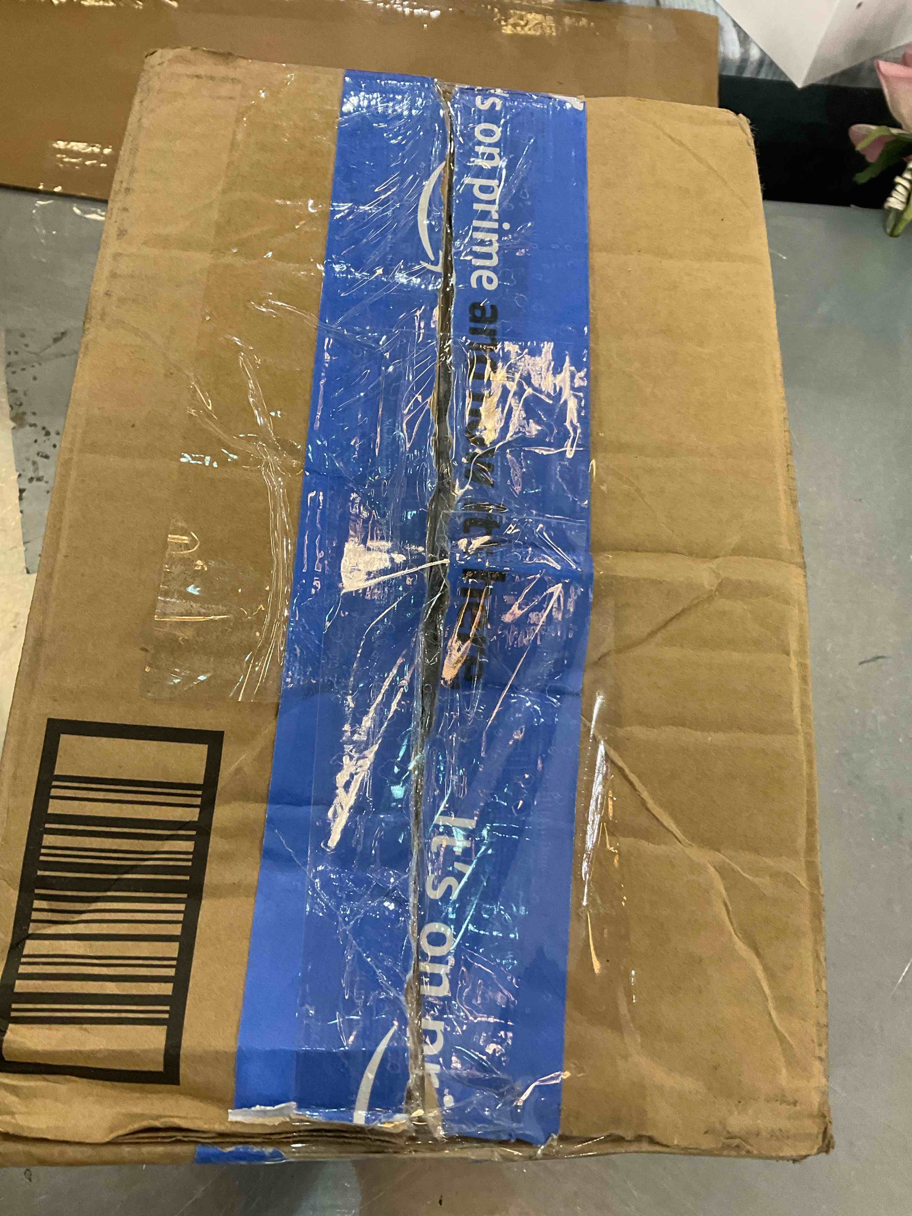 https://s3.amazonaws.com/lotting-images-prod/BargainHunt/EXS01312993_1710870768956.jpeg