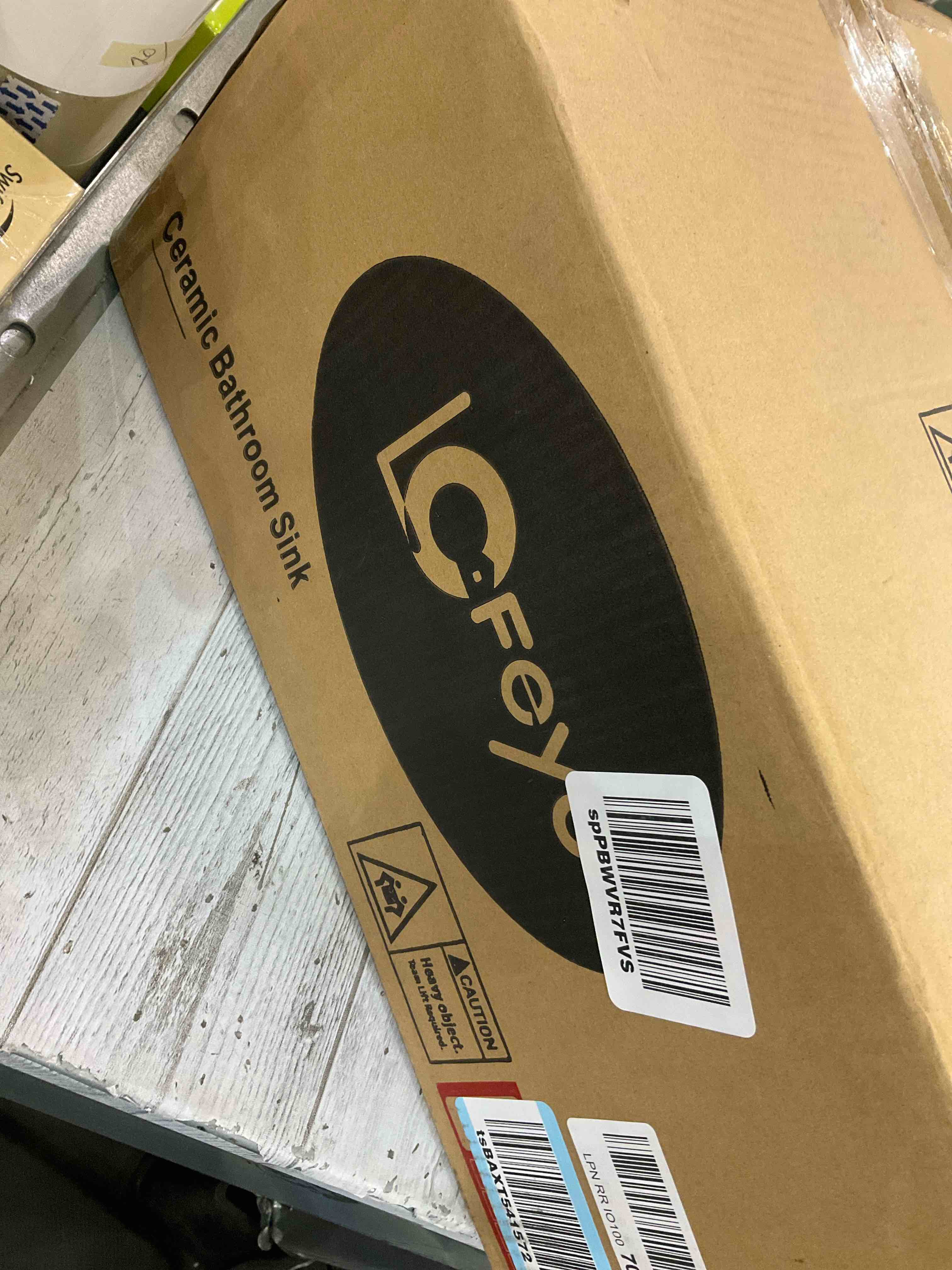 https://s3.amazonaws.com/lotting-images-prod/BargainHunt/EXS01313286_1714487604031.jpeg