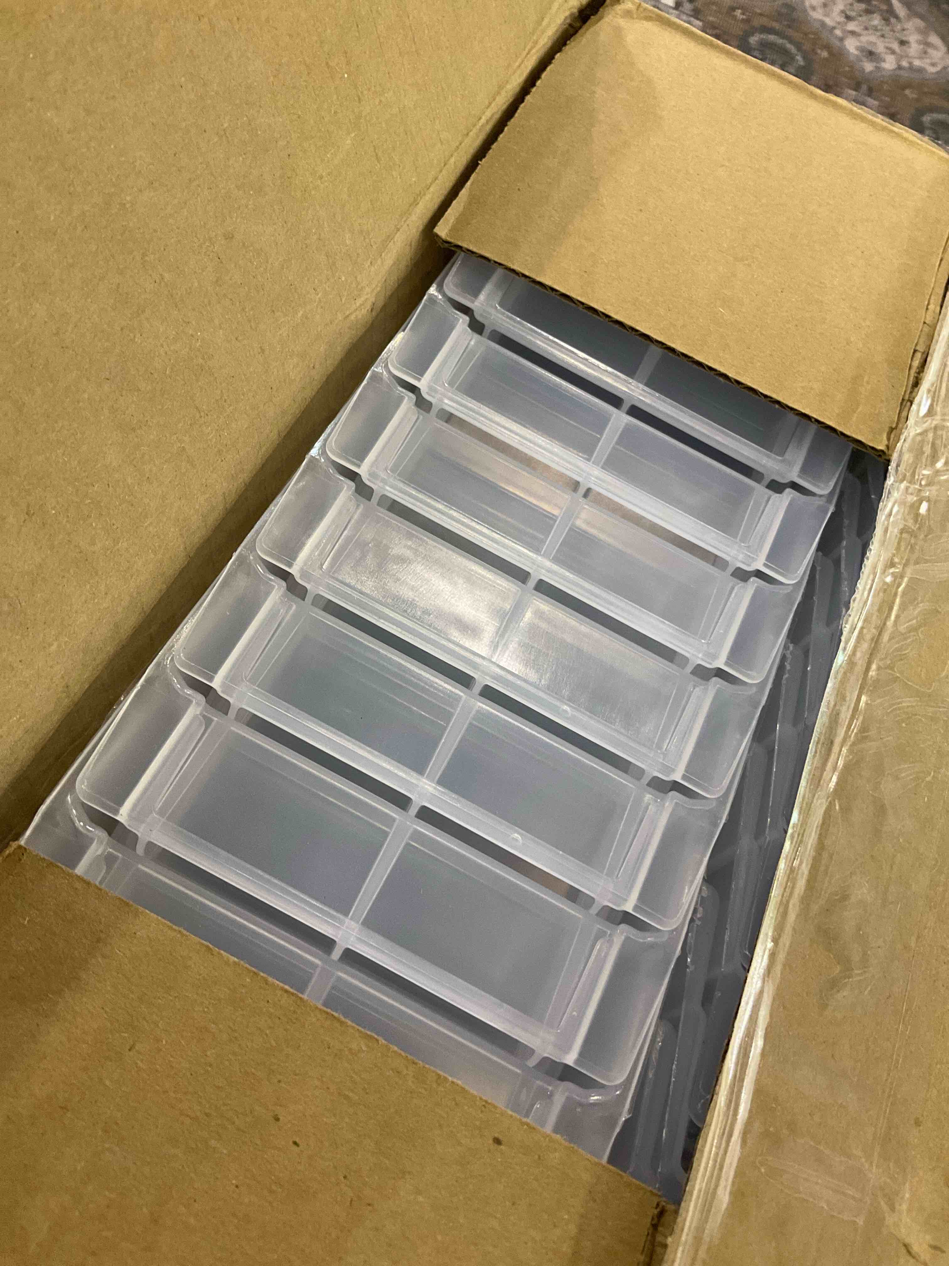 https://s3.amazonaws.com/lotting-images-prod/BargainHunt/EXS01313439_1714653105334.jpeg