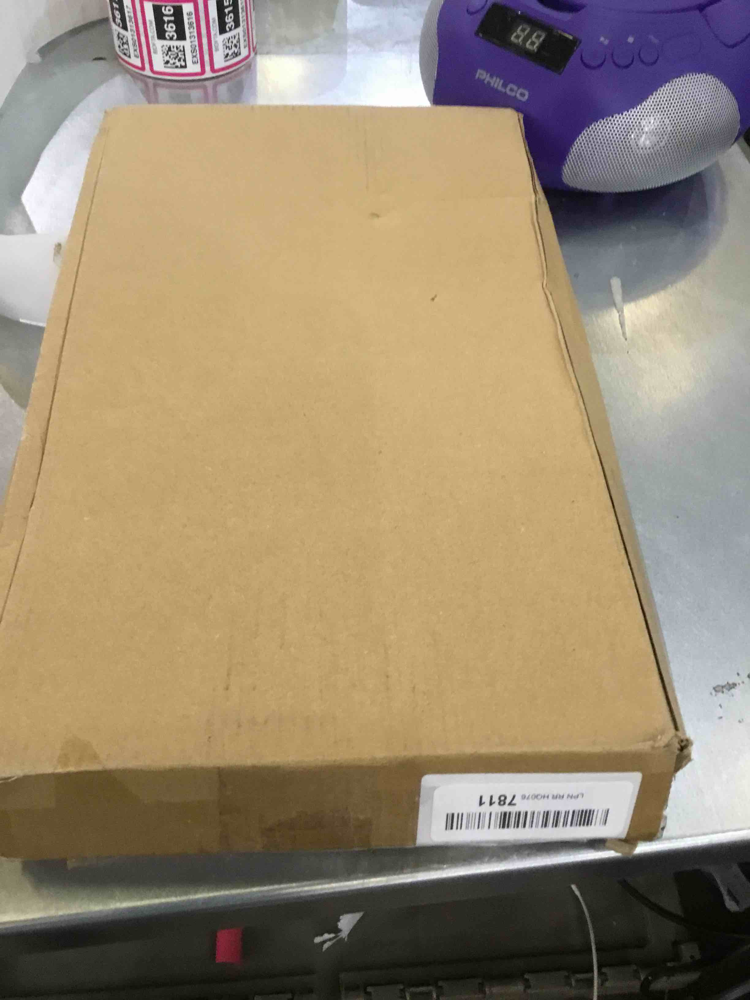 https://s3.amazonaws.com/lotting-images-prod/BargainHunt/EXS01313609_1711126772486.jpeg