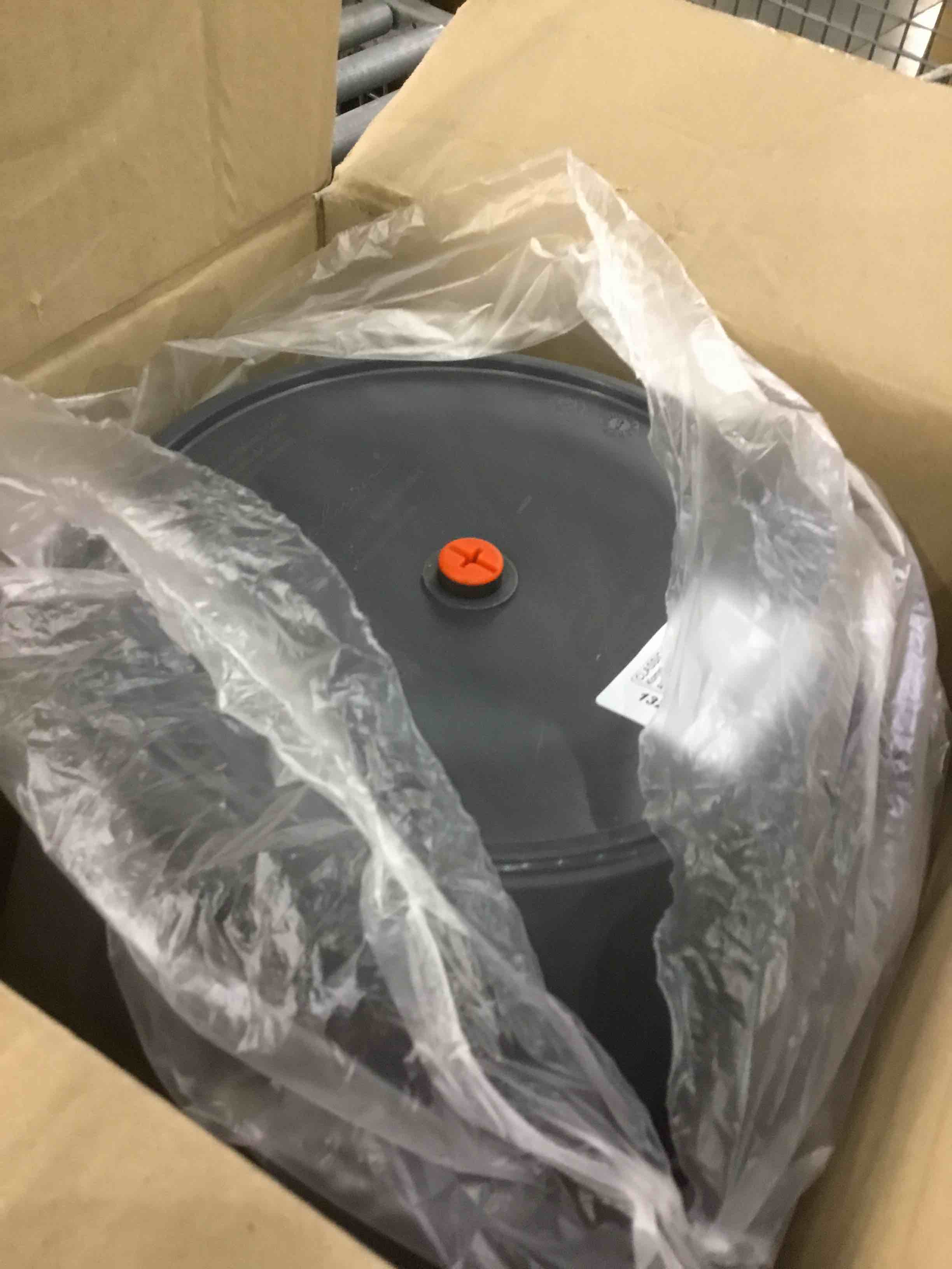 https://s3.amazonaws.com/lotting-images-prod/BargainHunt/EXS01313670_1711365831517.jpeg