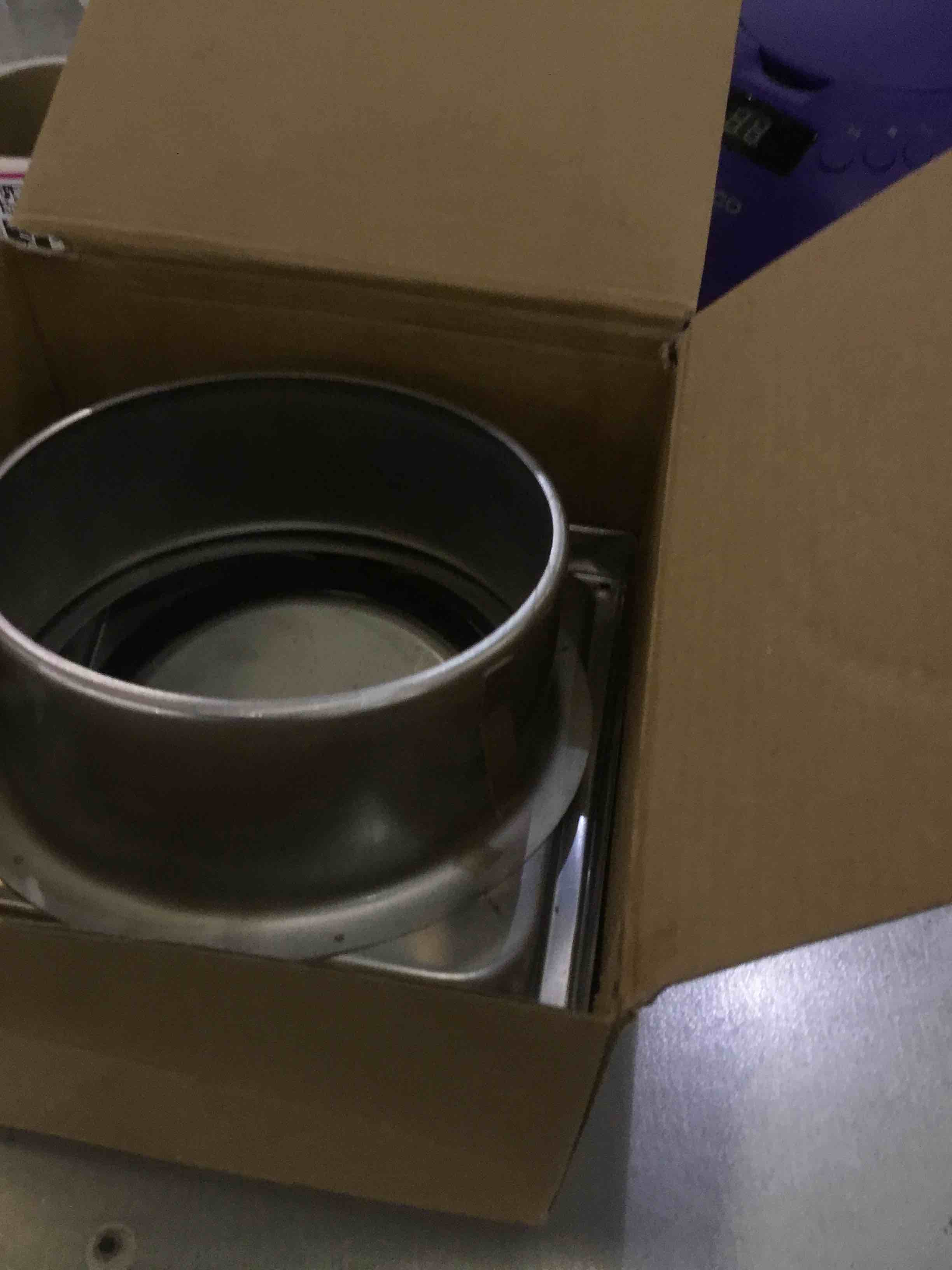https://s3.amazonaws.com/lotting-images-prod/BargainHunt/EXS01313779_1711391412580.jpeg