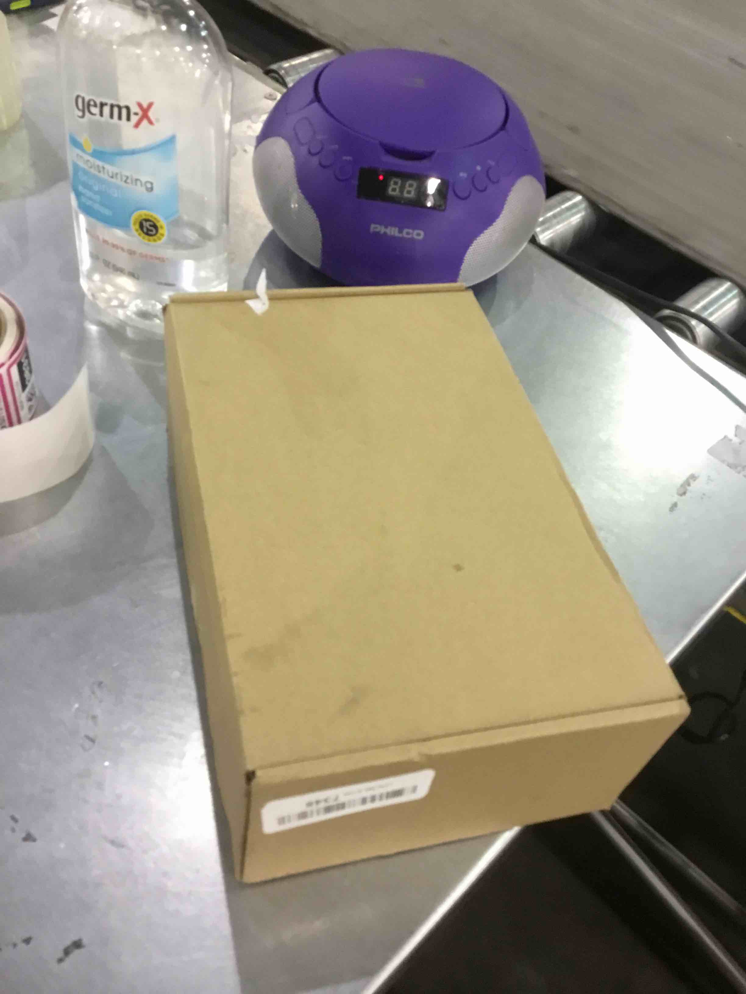 https://s3.amazonaws.com/lotting-images-prod/BargainHunt/EXS01313824_1711454735564.jpeg