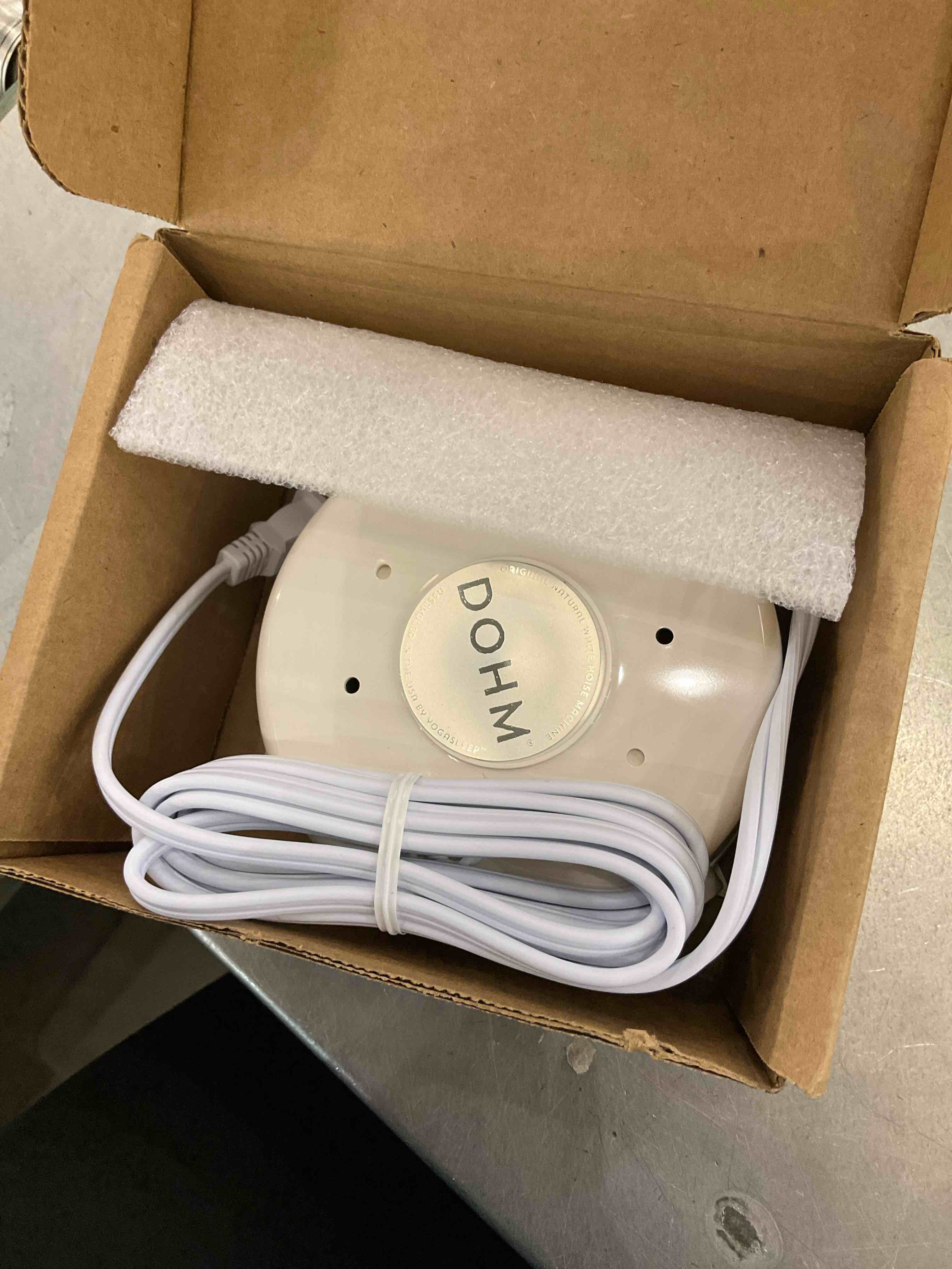 https://s3.amazonaws.com/lotting-images-prod/BargainHunt/EXS01314230_1710167923227.jpeg