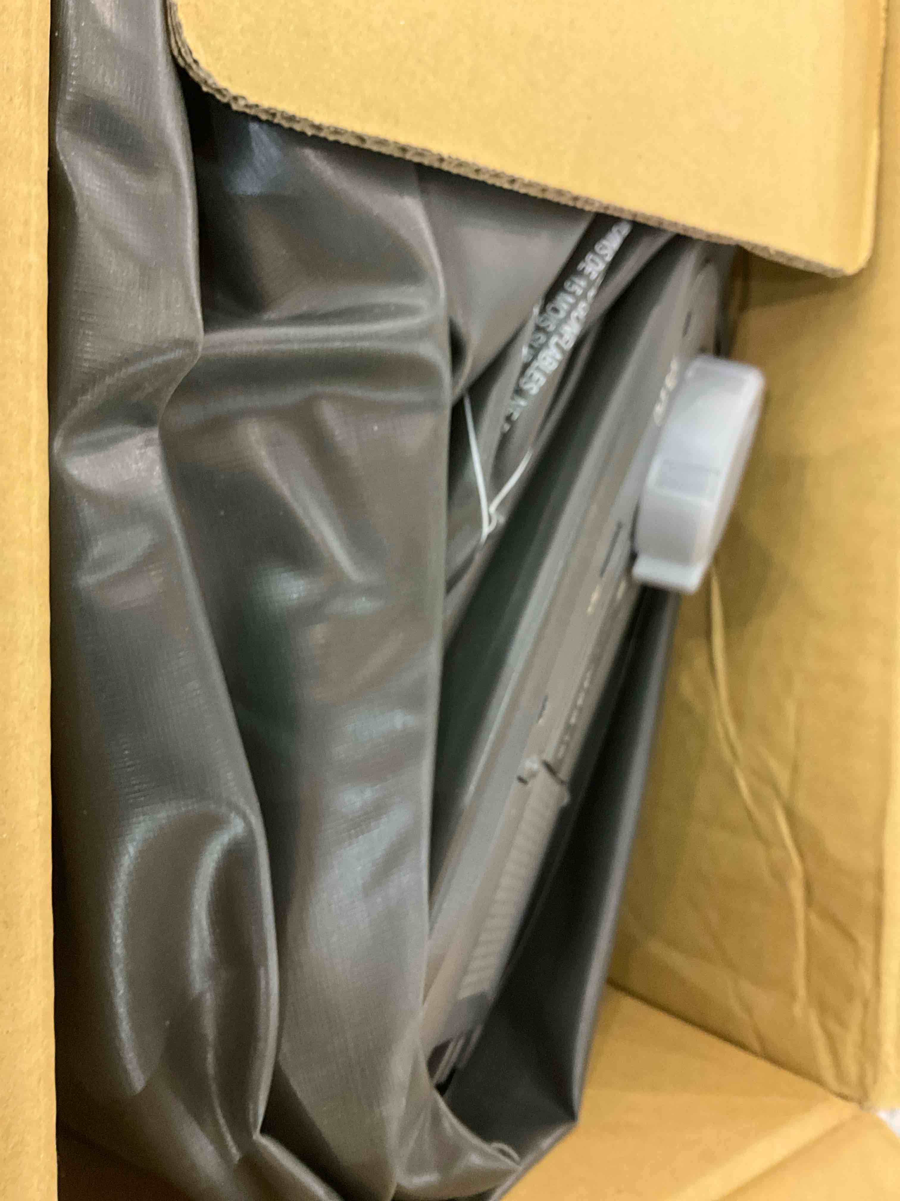 https://s3.amazonaws.com/lotting-images-prod/BargainHunt/EXS01315716_1712238024498.jpeg