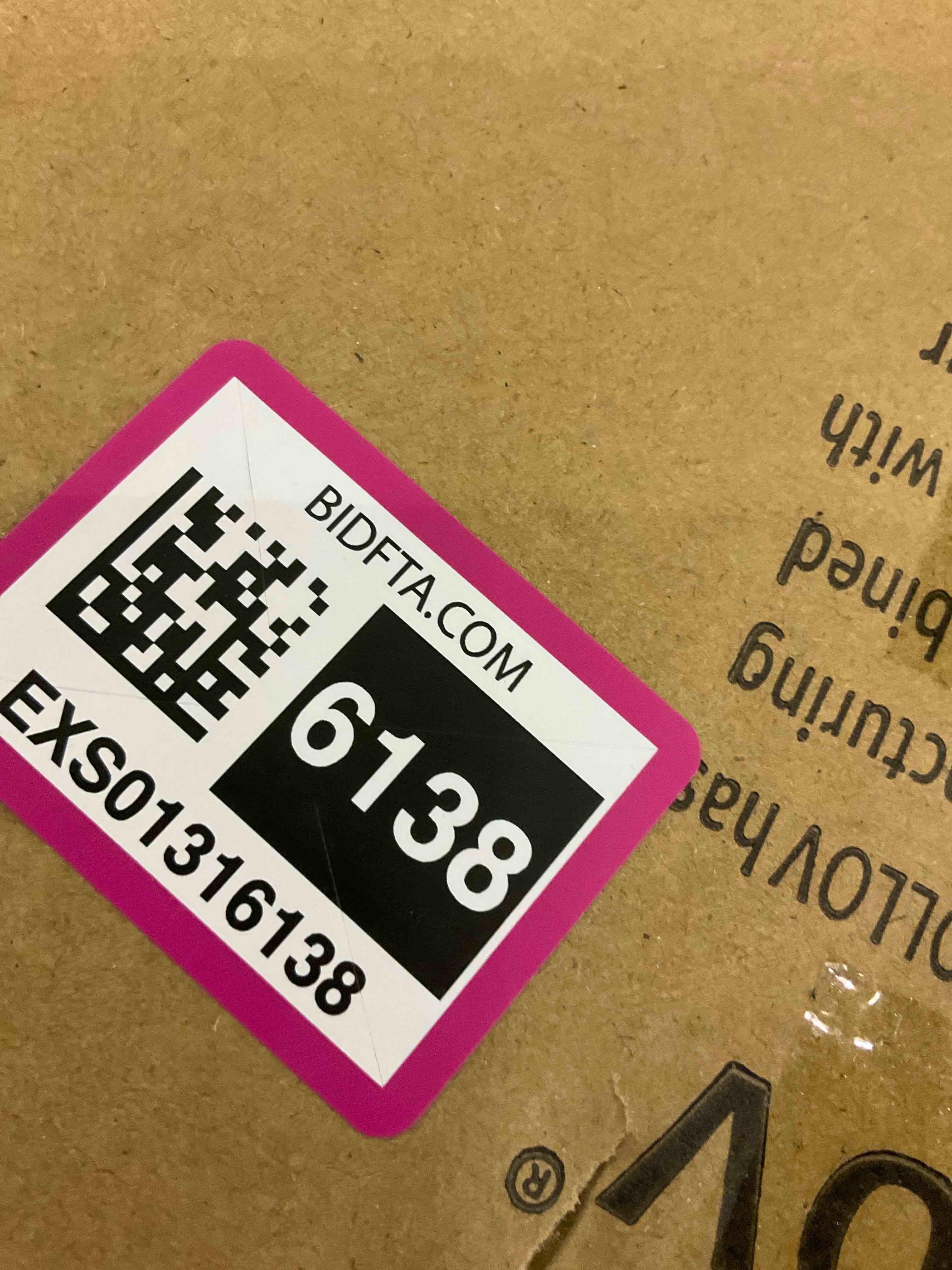 https://s3.amazonaws.com/lotting-images-prod/BargainHunt/EXS01316138_1712059229588.jpeg