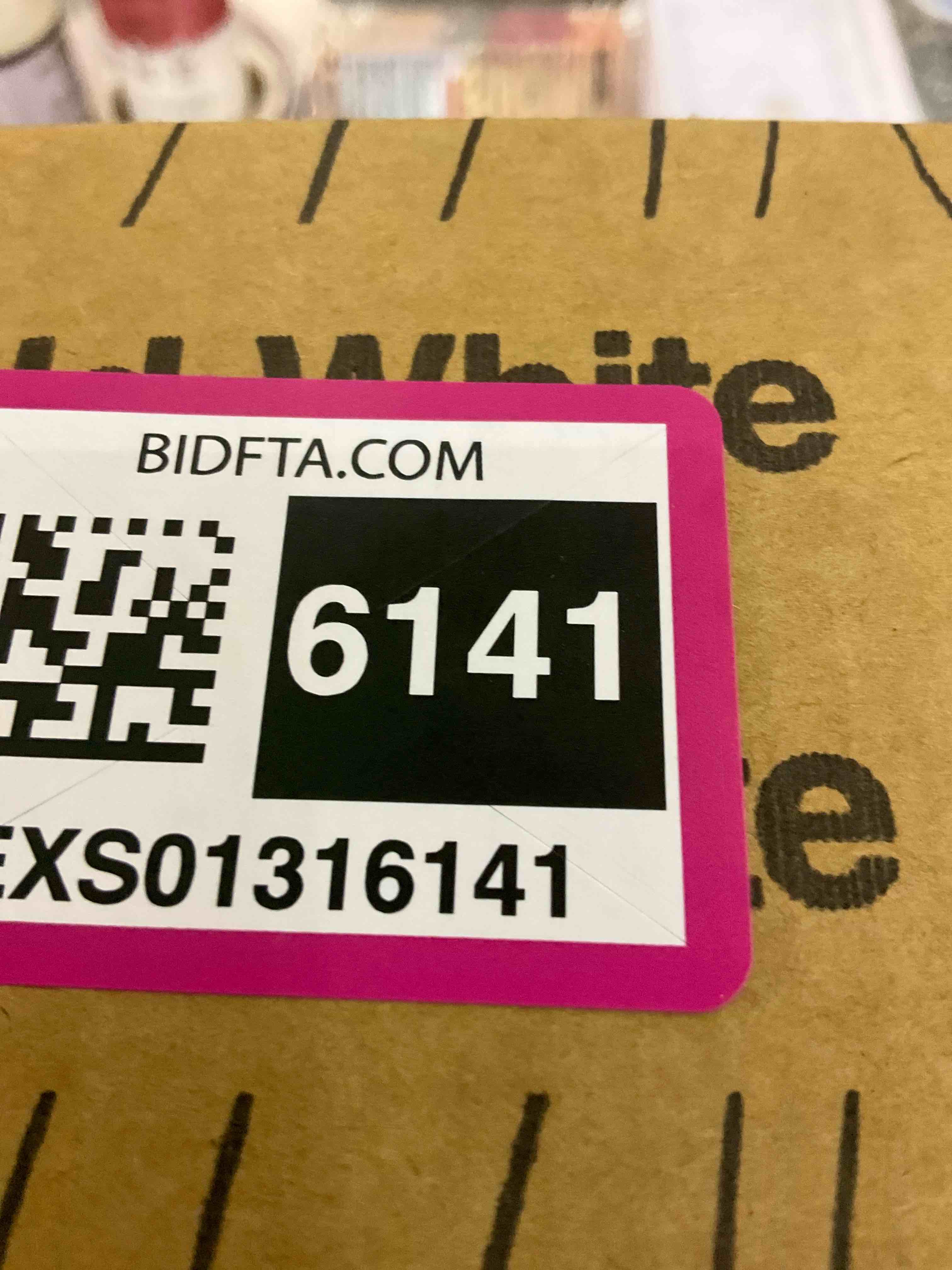 https://s3.amazonaws.com/lotting-images-prod/BargainHunt/EXS01316141_1712059774000.jpeg