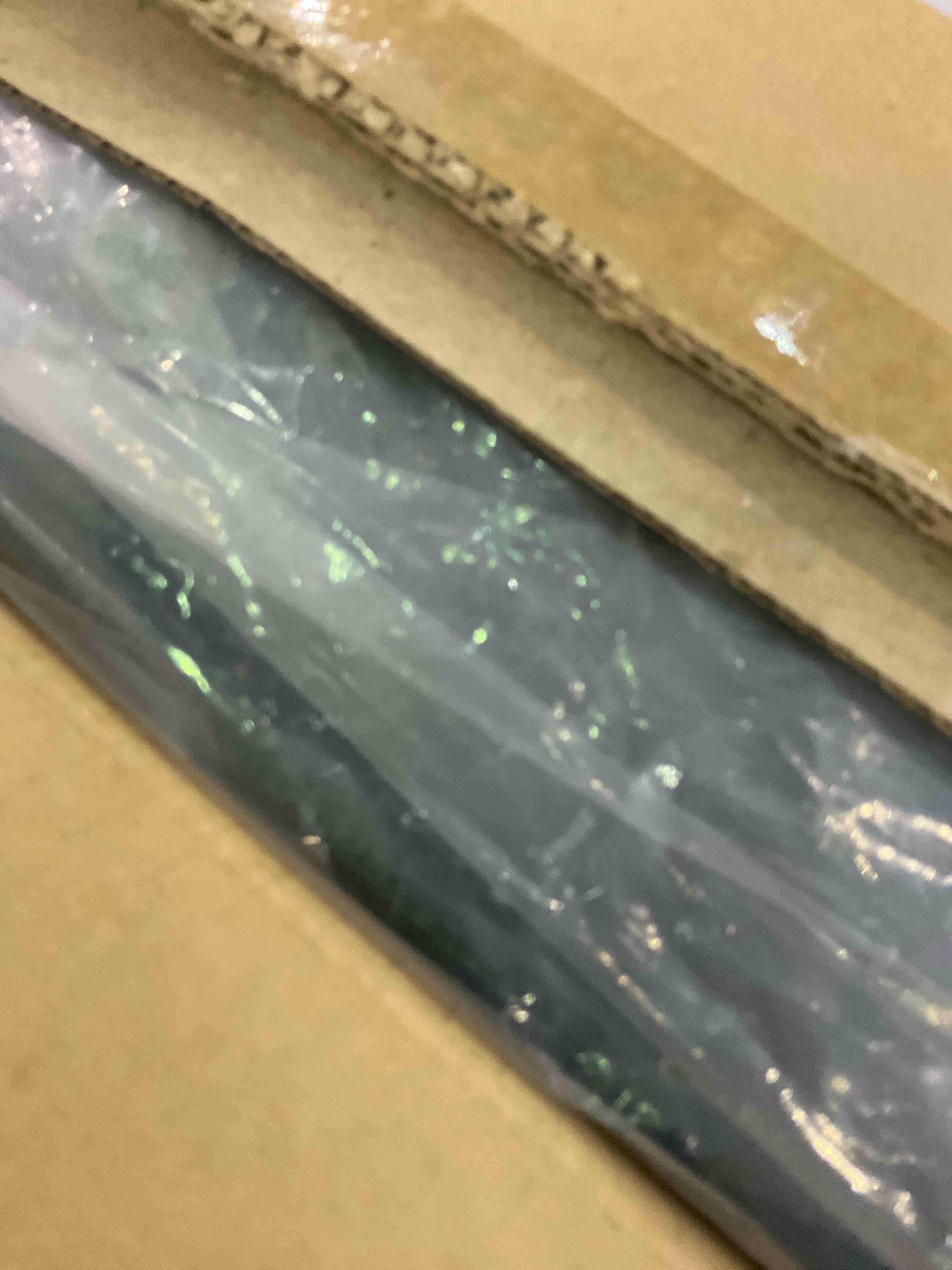 https://s3.amazonaws.com/lotting-images-prod/BargainHunt/EXS01316202_1712077408106.jpeg