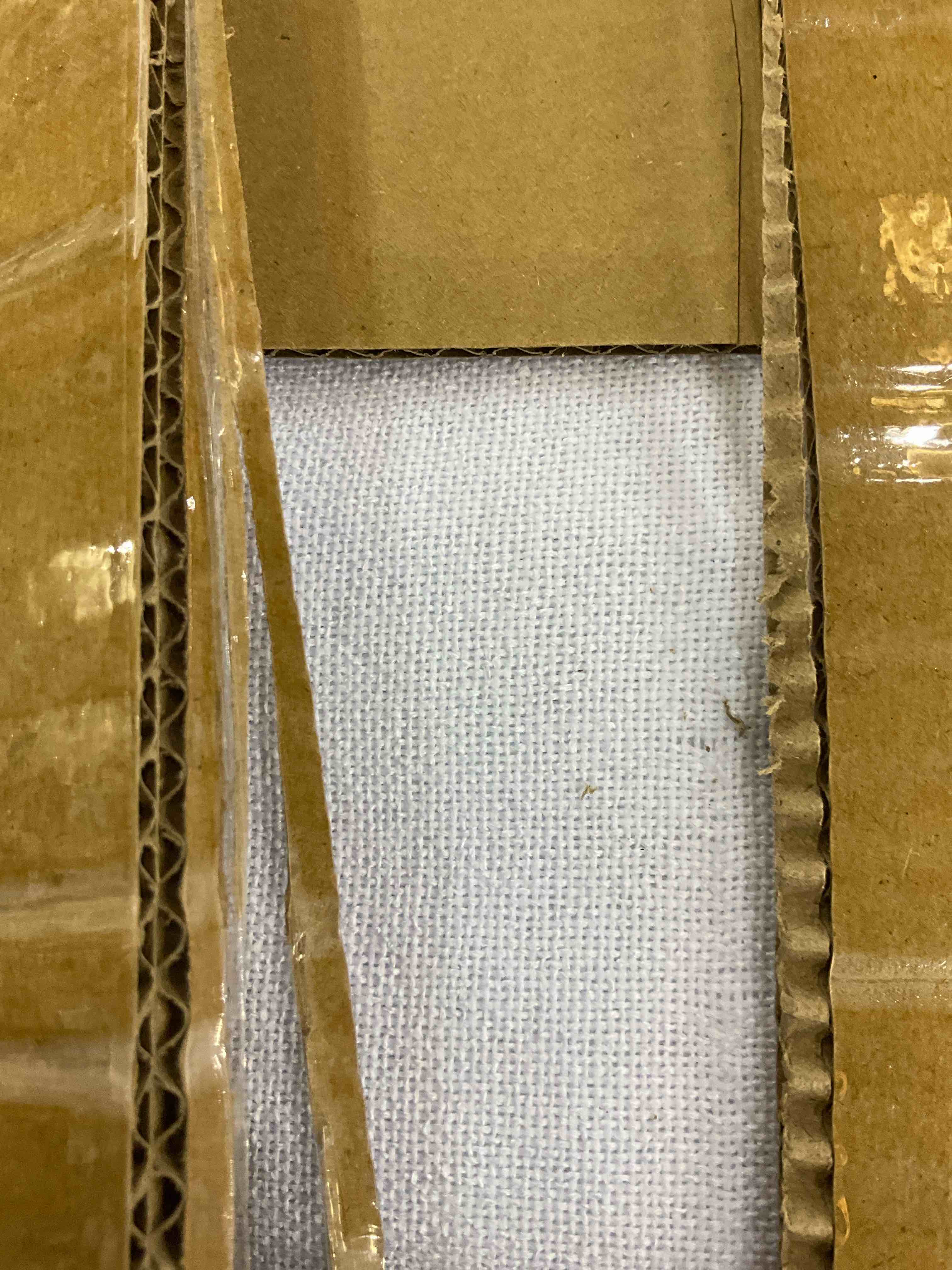 https://s3.amazonaws.com/lotting-images-prod/BargainHunt/EXS01316451_1712252165019.jpeg