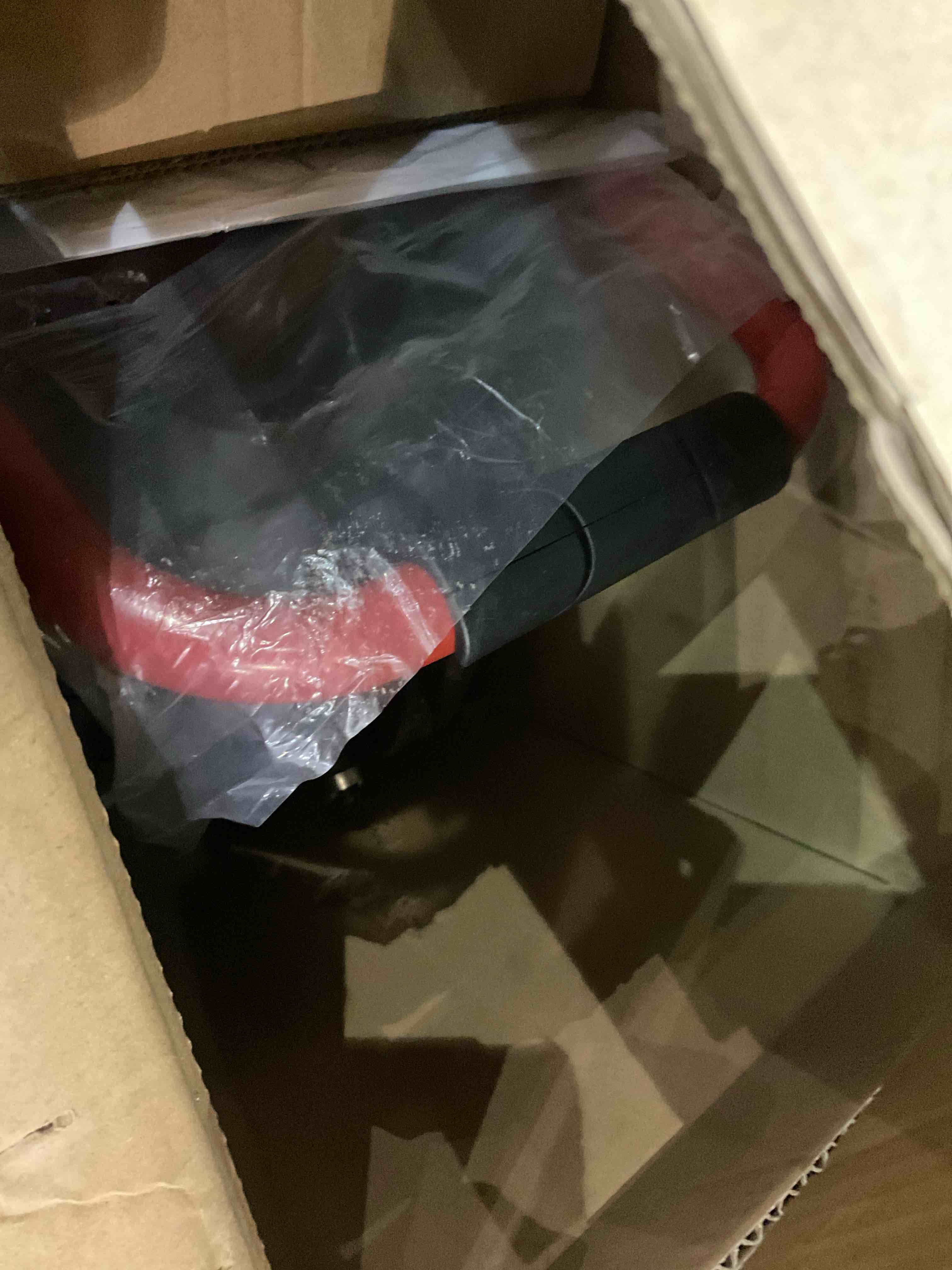 https://s3.amazonaws.com/lotting-images-prod/BargainHunt/EXS01316520_1710340745897.jpeg