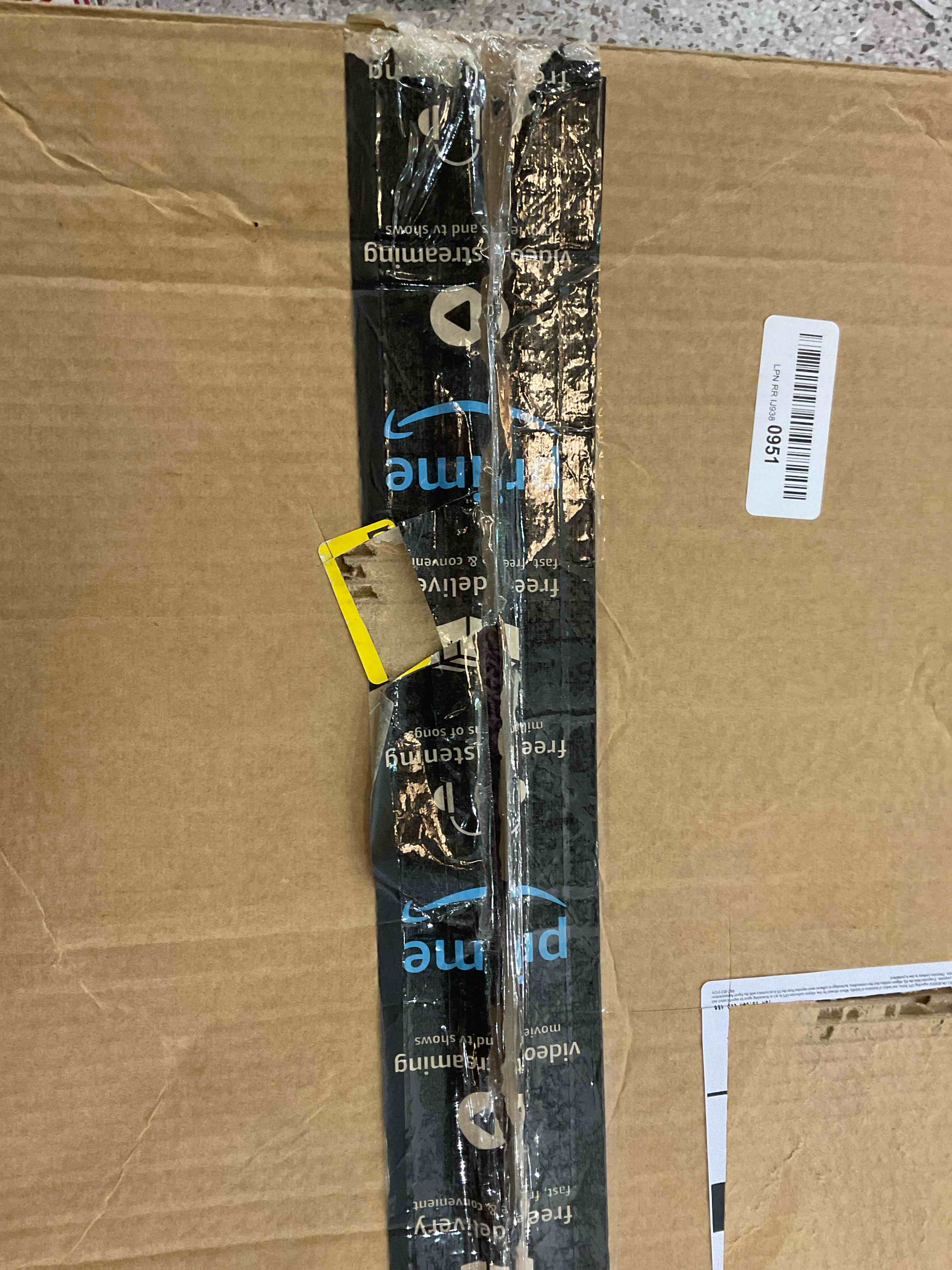 https://s3.amazonaws.com/lotting-images-prod/BargainHunt/EXS01316653_1710431560847.jpeg