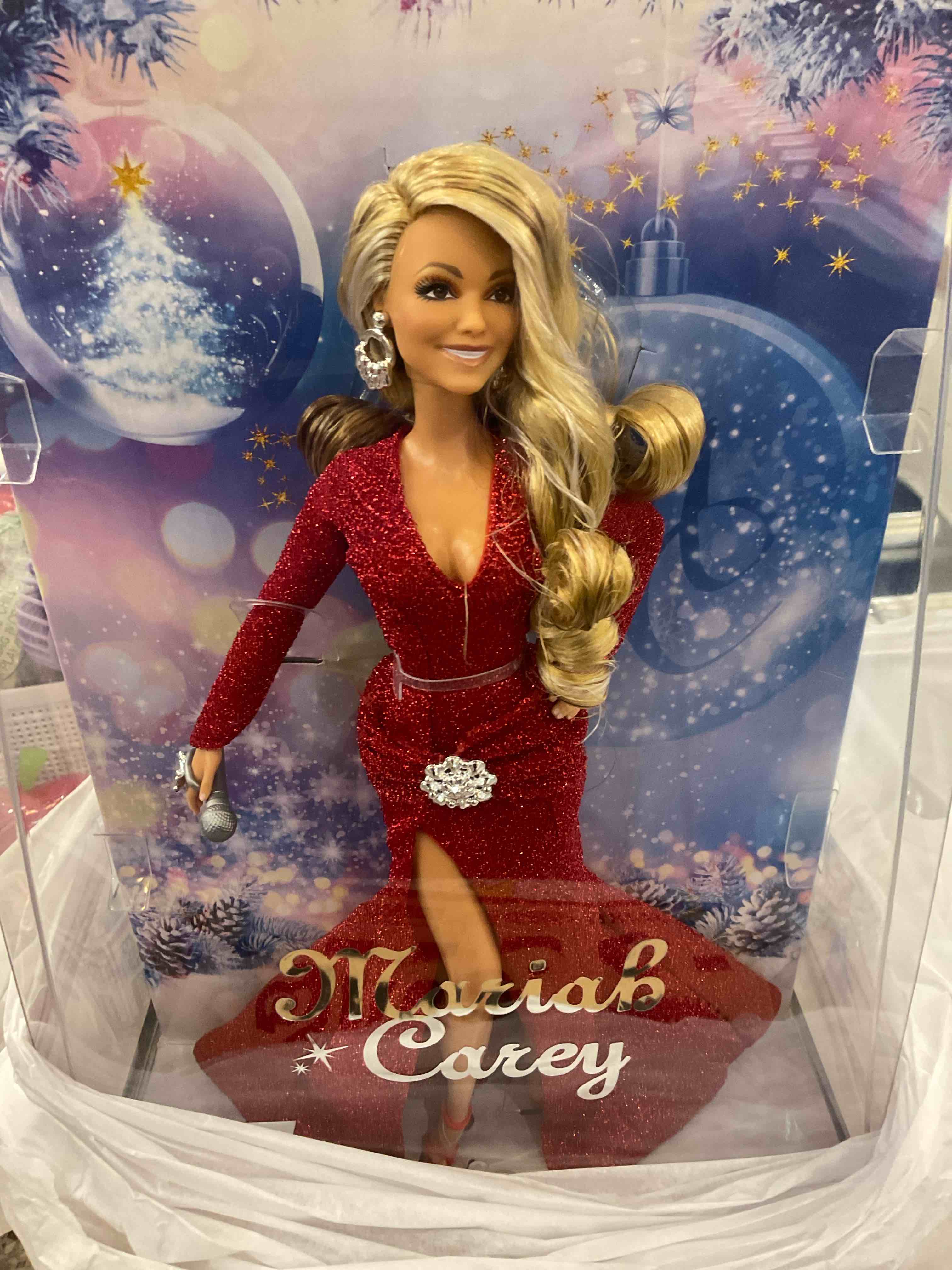 Barbie ?ÇïMariah Carey Doll, Holiday Celebration Collectible, Glittery Red Gown with Silver Accessories