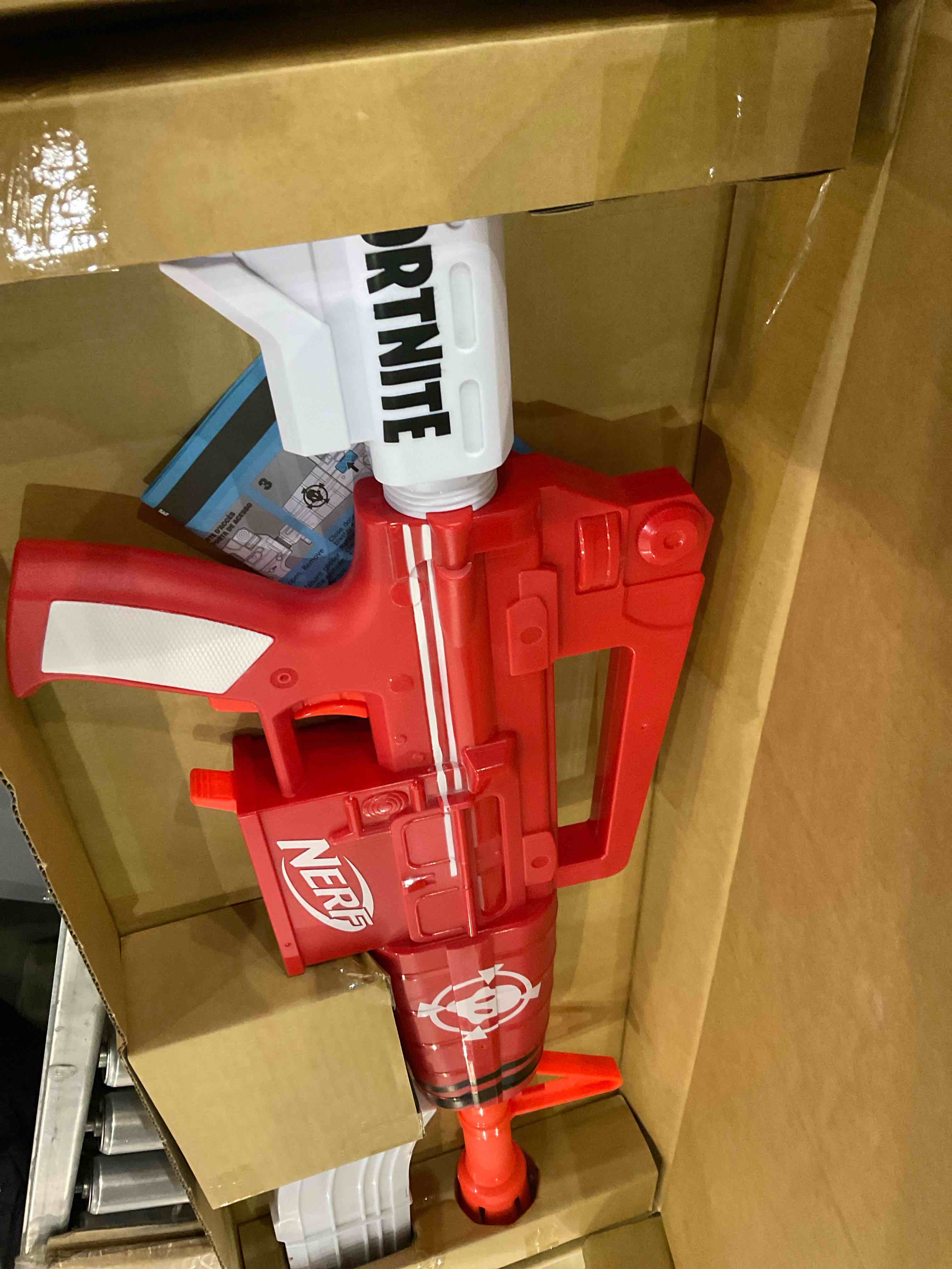 https://s3.amazonaws.com/lotting-images-prod/BargainHunt/EXS01316862_1710762621085.jpeg