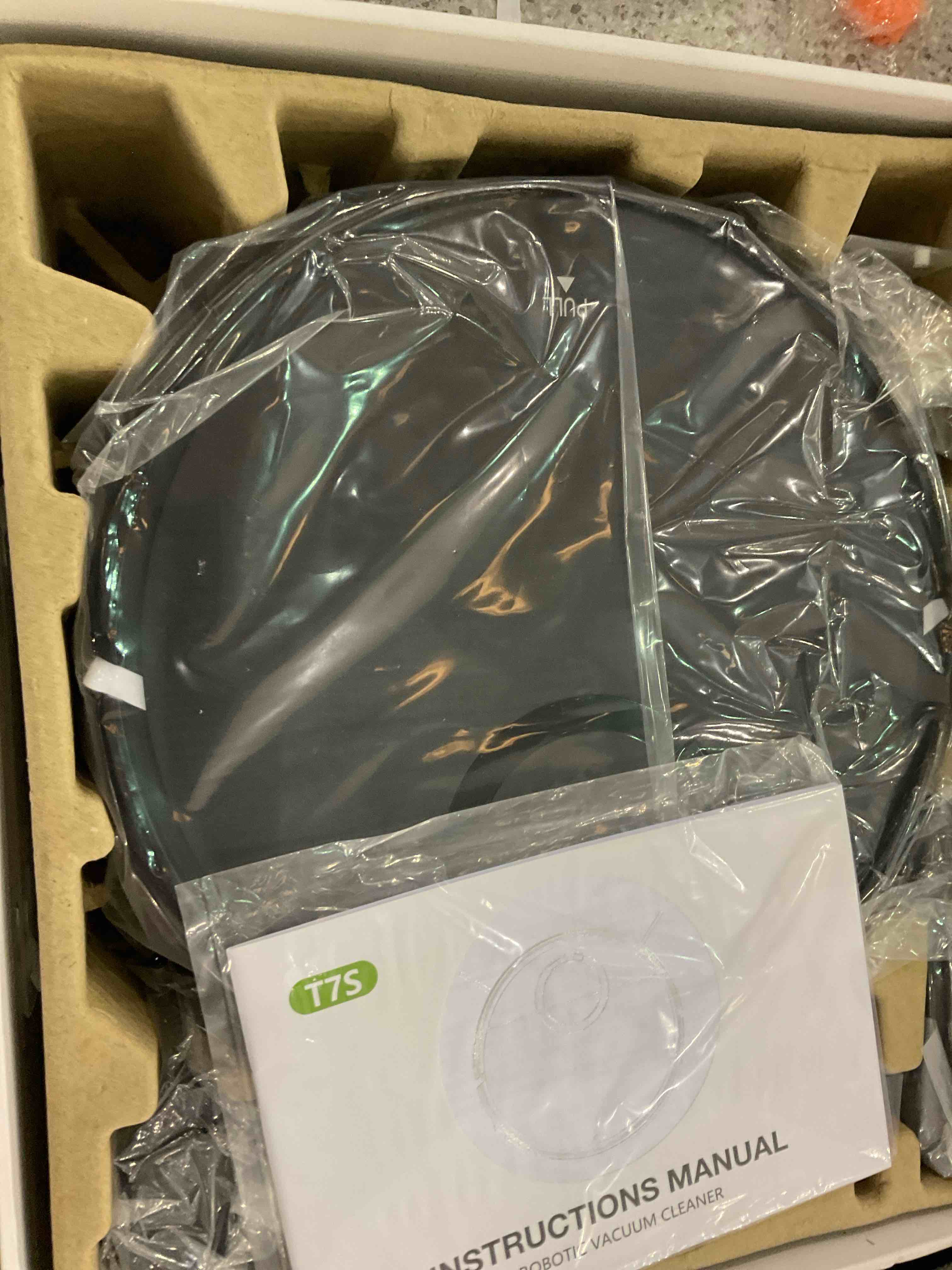https://s3.amazonaws.com/lotting-images-prod/BargainHunt/EXS01316874_1710768206484.jpeg
