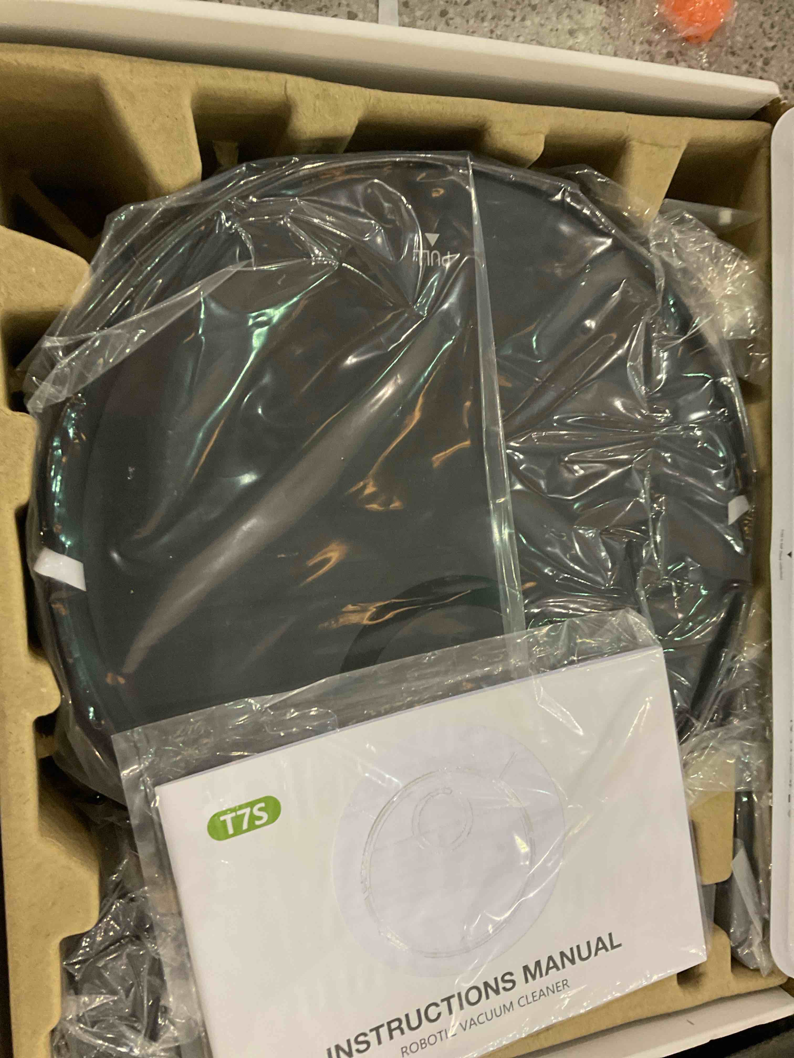 https://s3.amazonaws.com/lotting-images-prod/BargainHunt/EXS01316874_1710768207498.jpeg