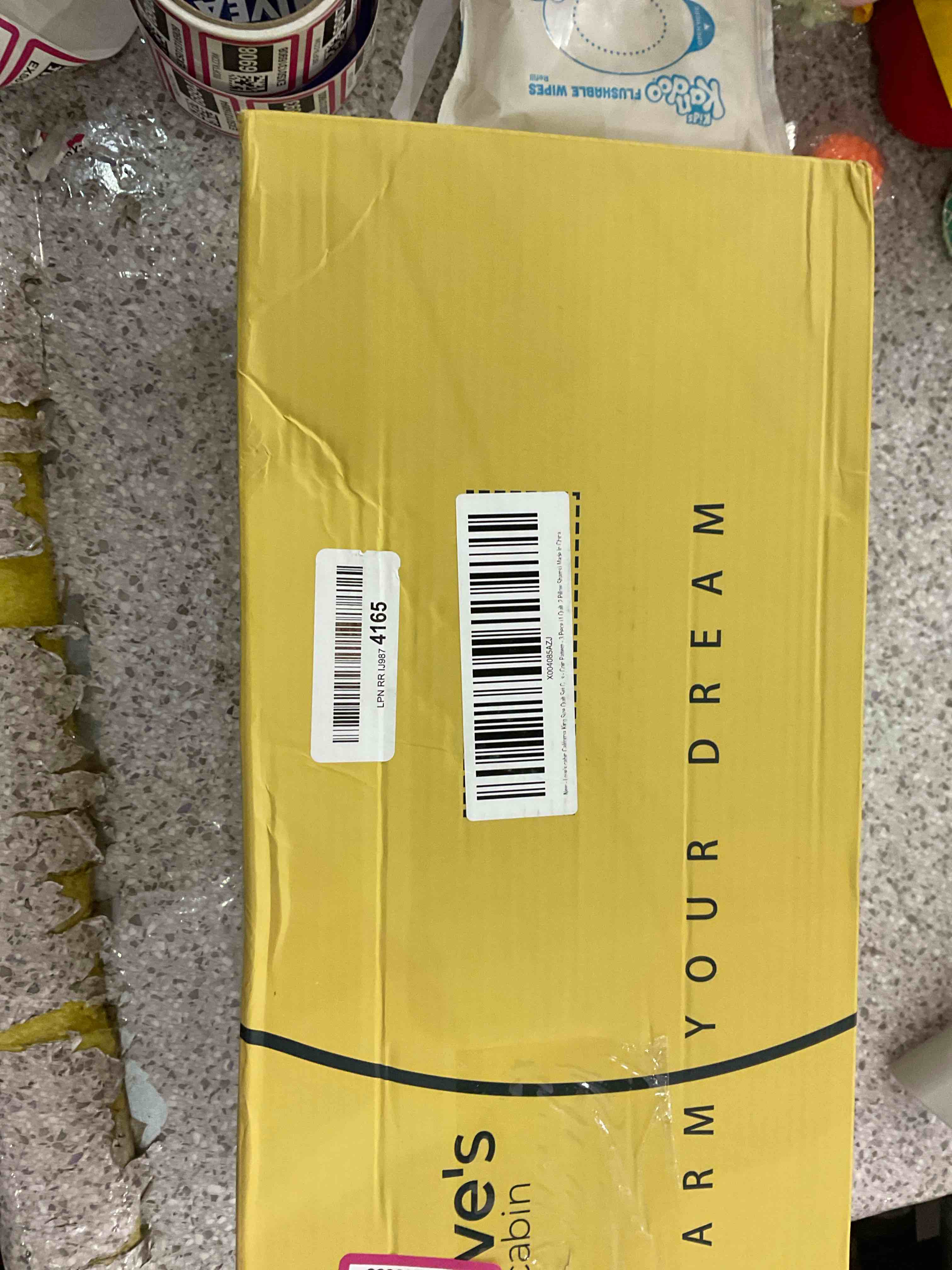 https://s3.amazonaws.com/lotting-images-prod/BargainHunt/EXS01316881_1710769769879.jpeg