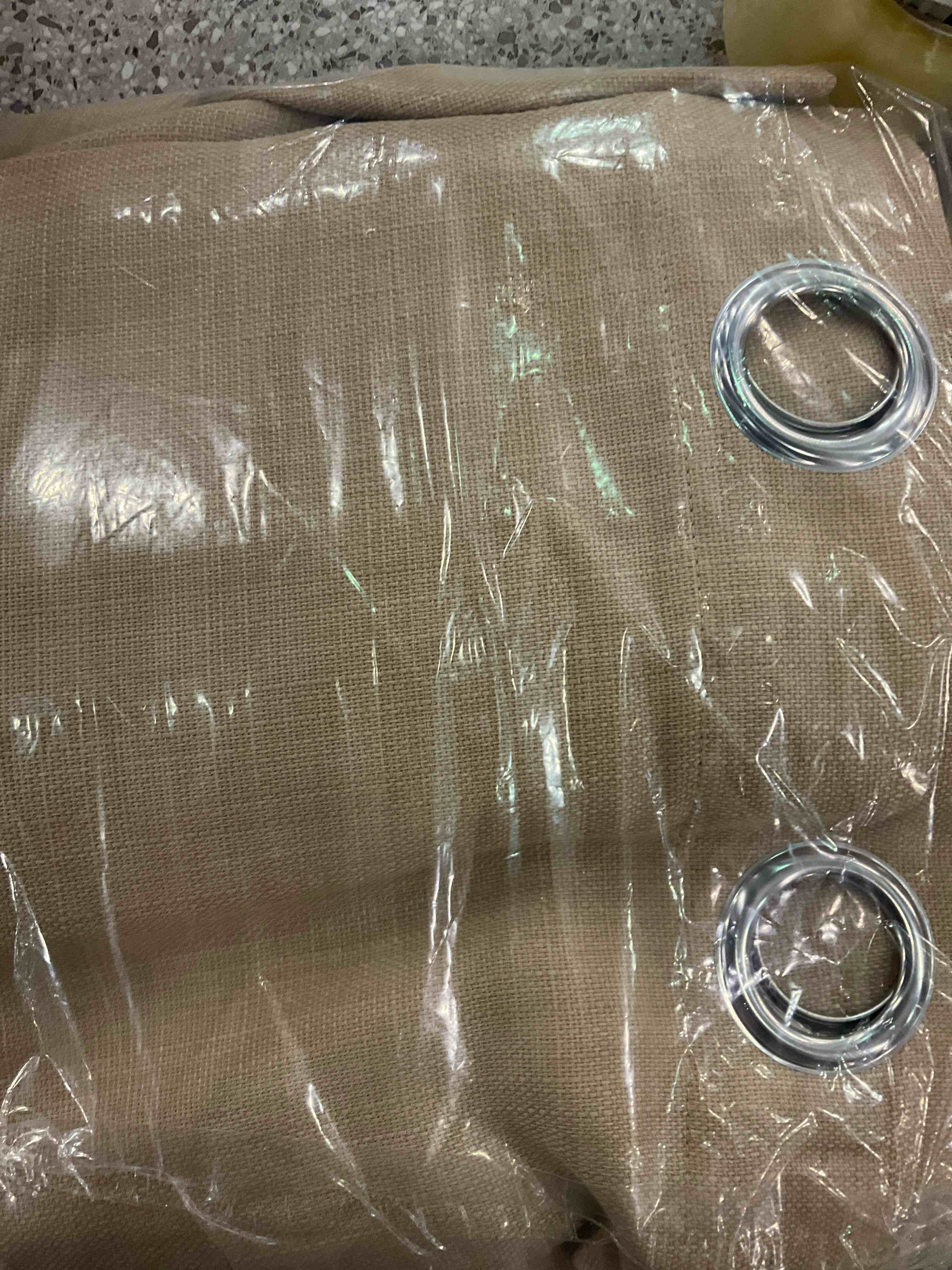 https://s3.amazonaws.com/lotting-images-prod/BargainHunt/EXS01316977_1710933255081.jpeg