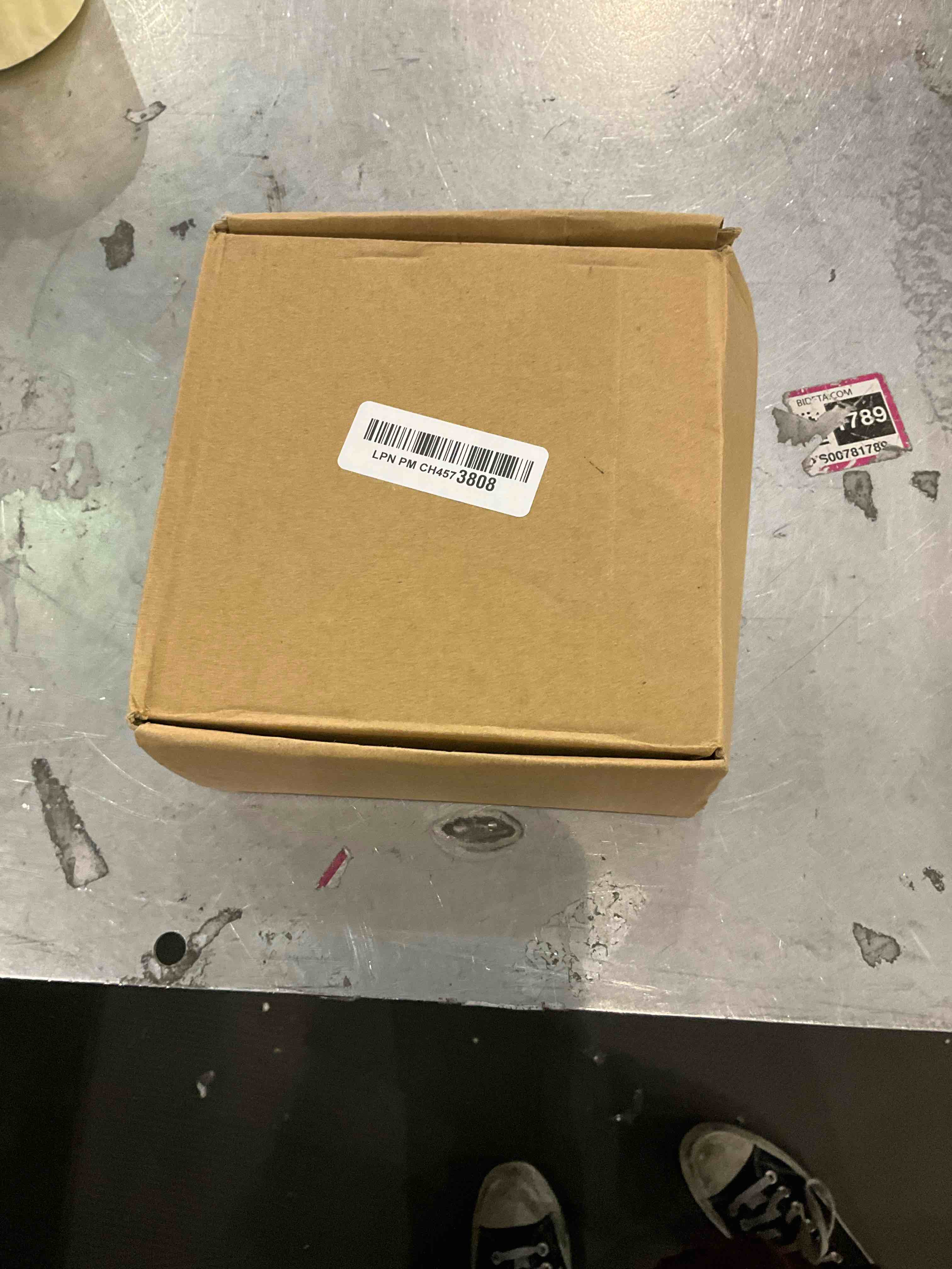 https://s3.amazonaws.com/lotting-images-prod/BargainHunt/EXS01317140_1710513986236.jpeg