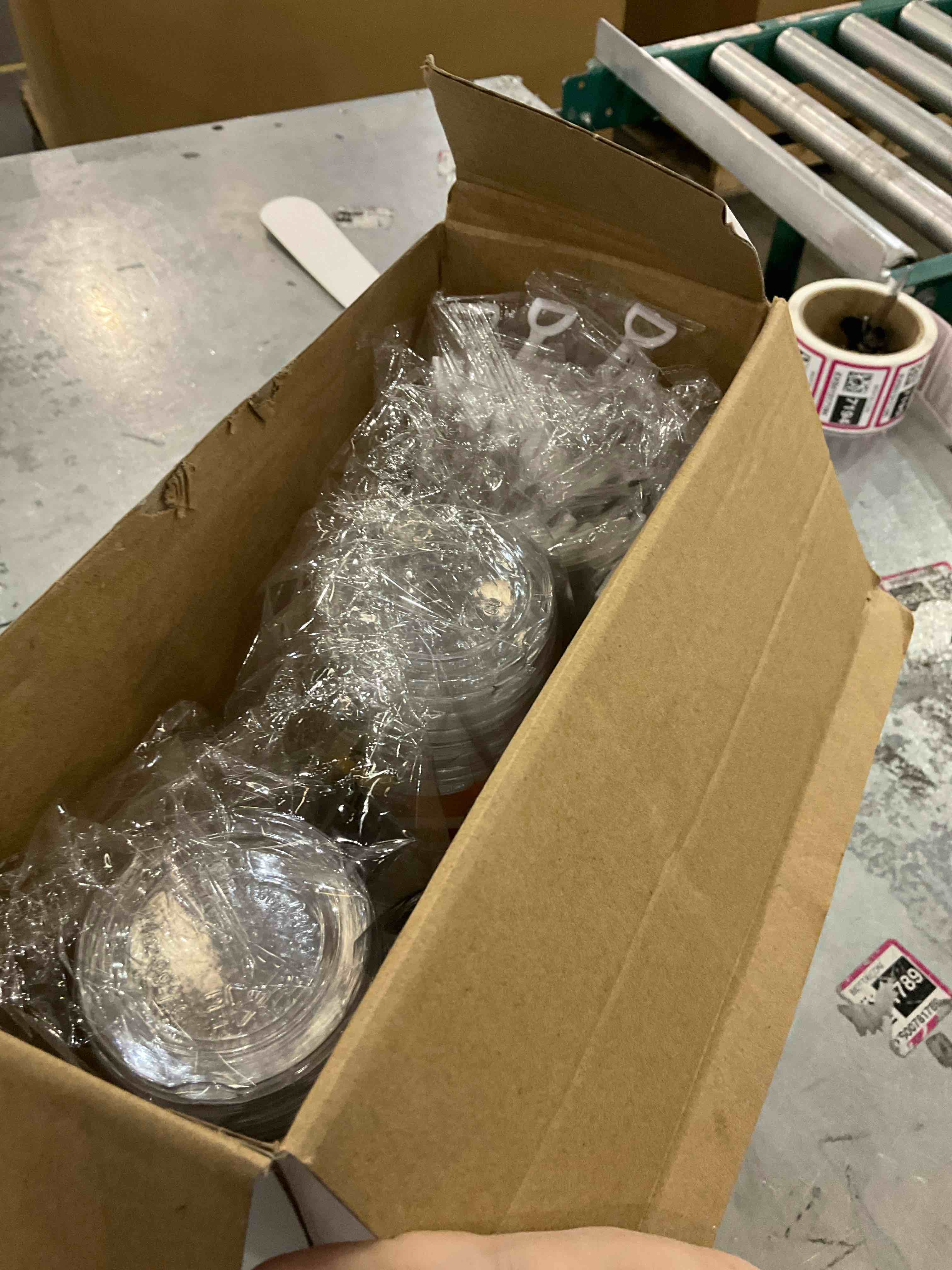 https://s3.amazonaws.com/lotting-images-prod/BargainHunt/EXS01317175_1710517011638.jpeg