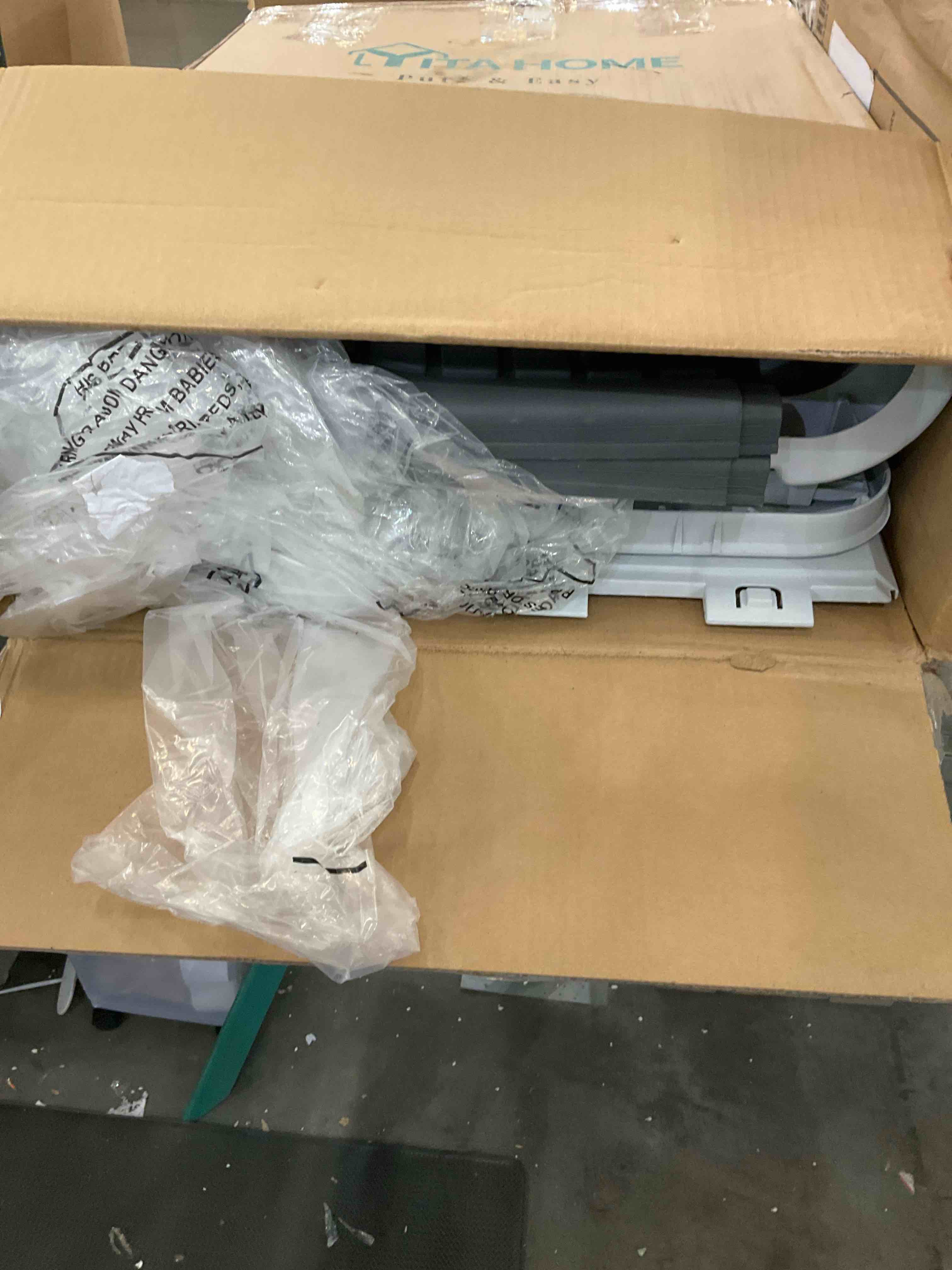 https://s3.amazonaws.com/lotting-images-prod/BargainHunt/EXS01317414_1710781883831.jpeg