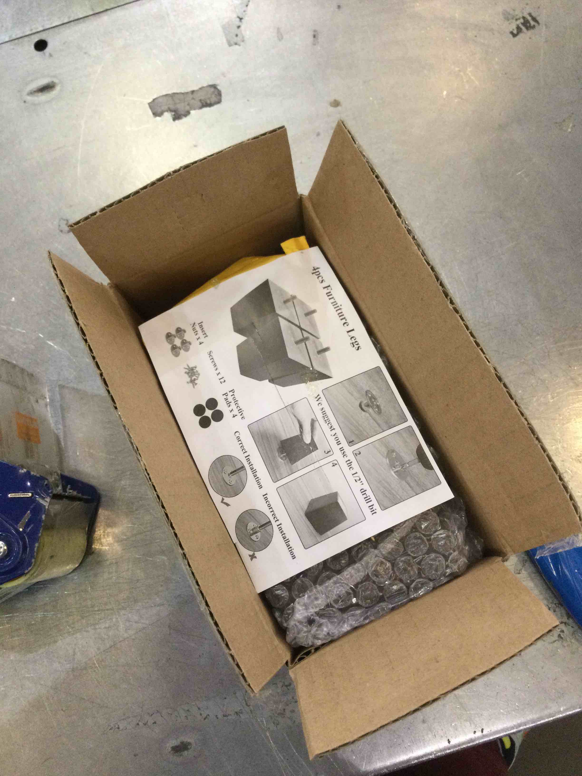 https://s3.amazonaws.com/lotting-images-prod/BargainHunt/EXS01317566_1711040774928.jpeg