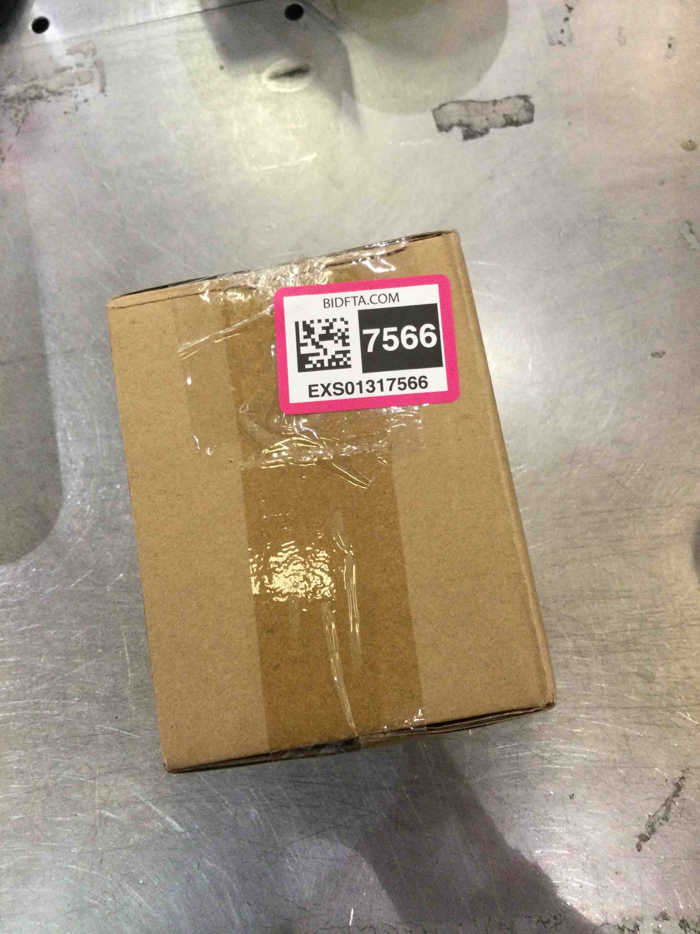 https://s3.amazonaws.com/lotting-images-prod/BargainHunt/EXS01317566_1711040790740.jpeg