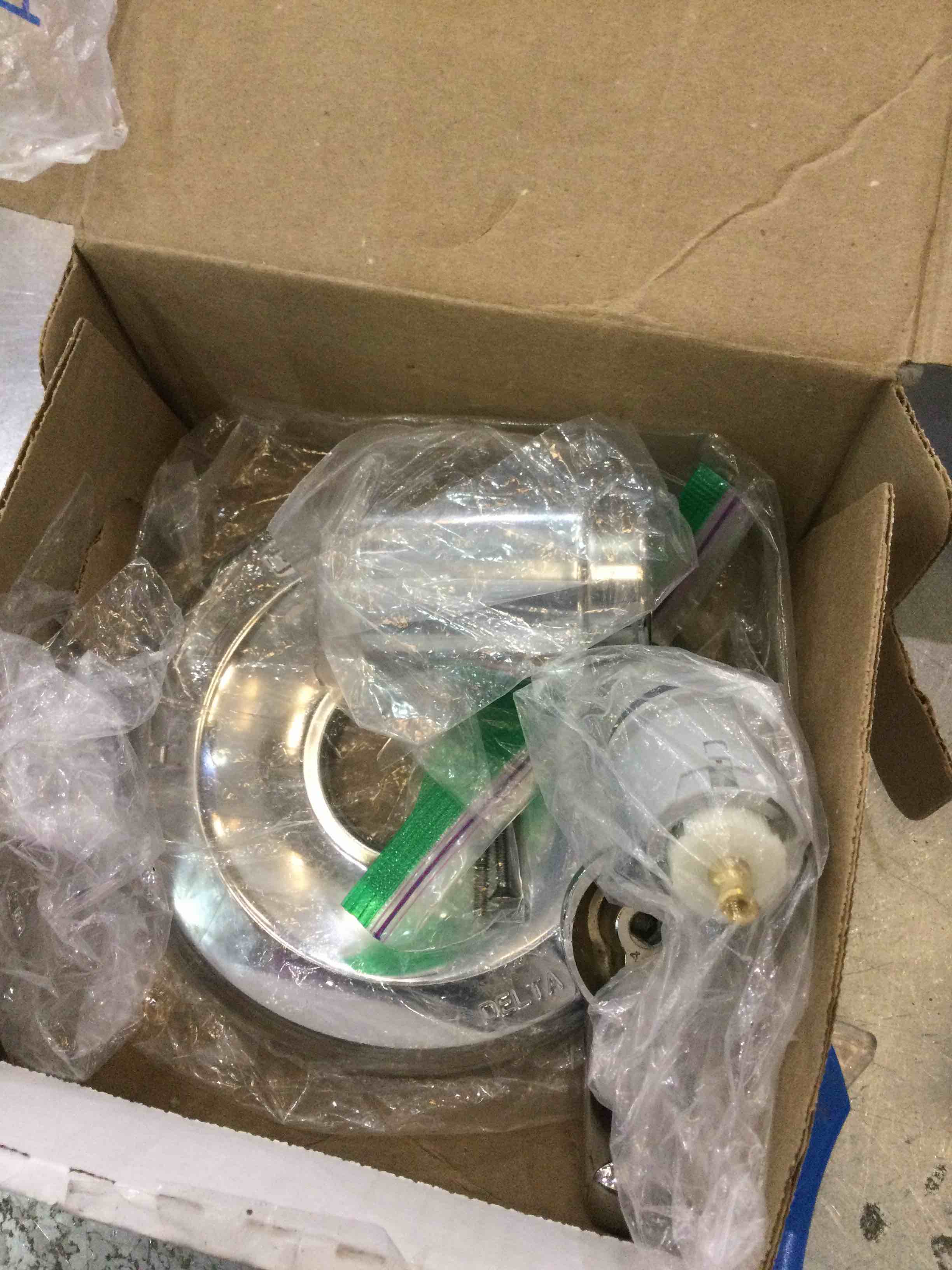 https://s3.amazonaws.com/lotting-images-prod/BargainHunt/EXS01317568_1711040962819.jpeg