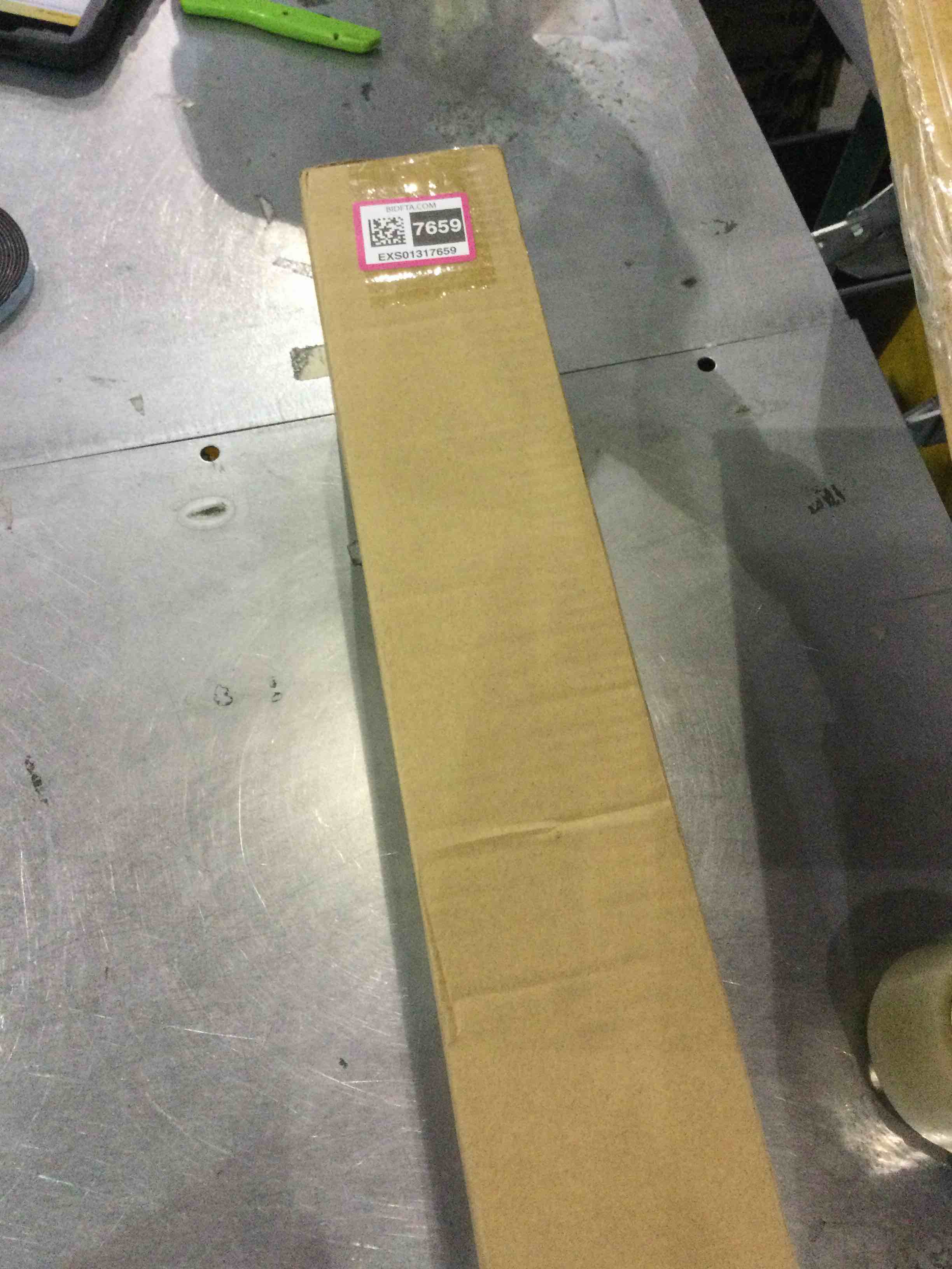 https://s3.amazonaws.com/lotting-images-prod/BargainHunt/EXS01317659_1711108724460.jpeg