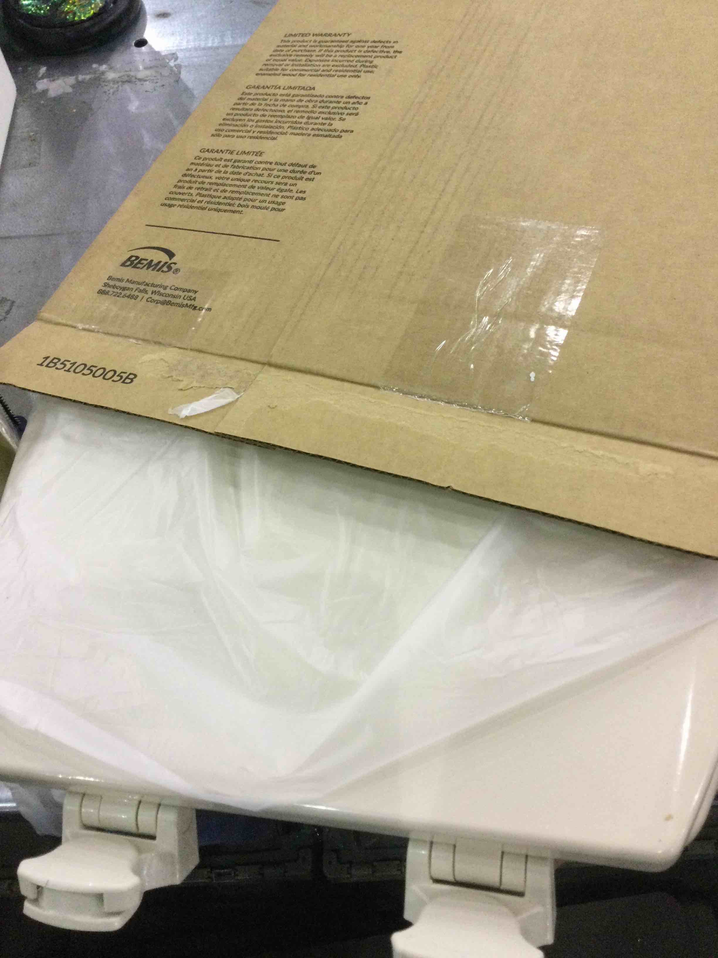 https://s3.amazonaws.com/lotting-images-prod/BargainHunt/EXS01317668_1711109761518.jpeg