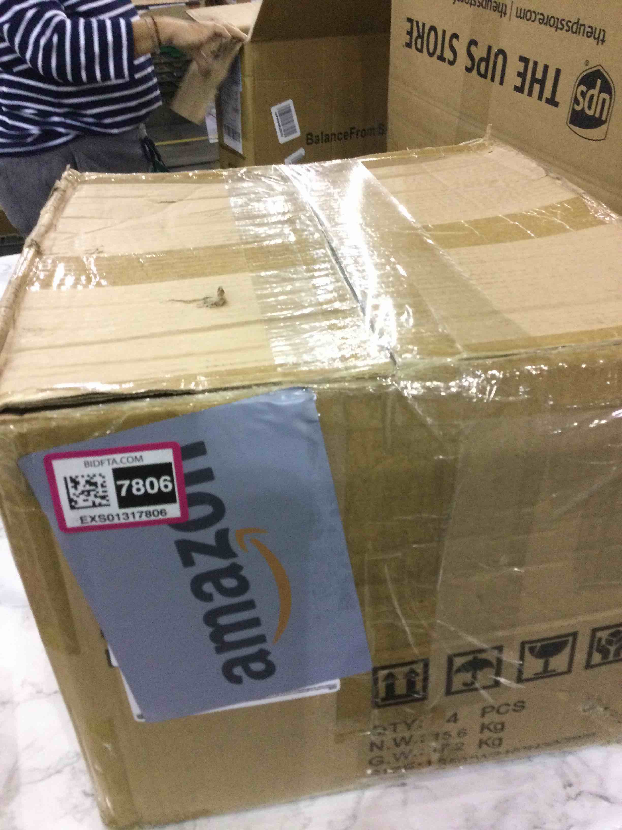 https://s3.amazonaws.com/lotting-images-prod/BargainHunt/EXS01317806_1711365442840.jpeg