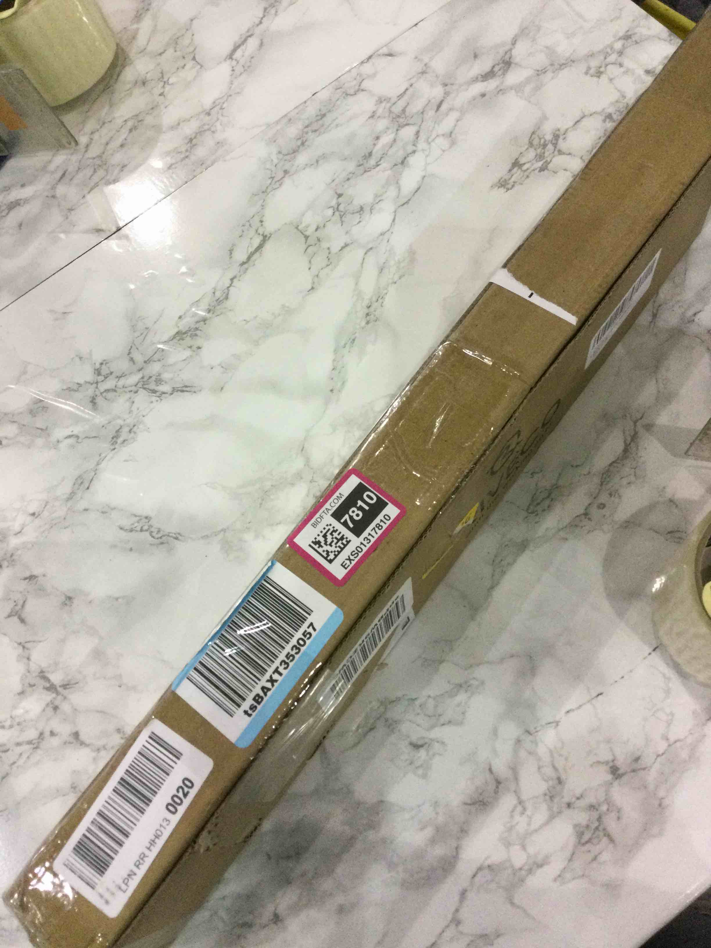 https://s3.amazonaws.com/lotting-images-prod/BargainHunt/EXS01317810_1711365847761.jpeg