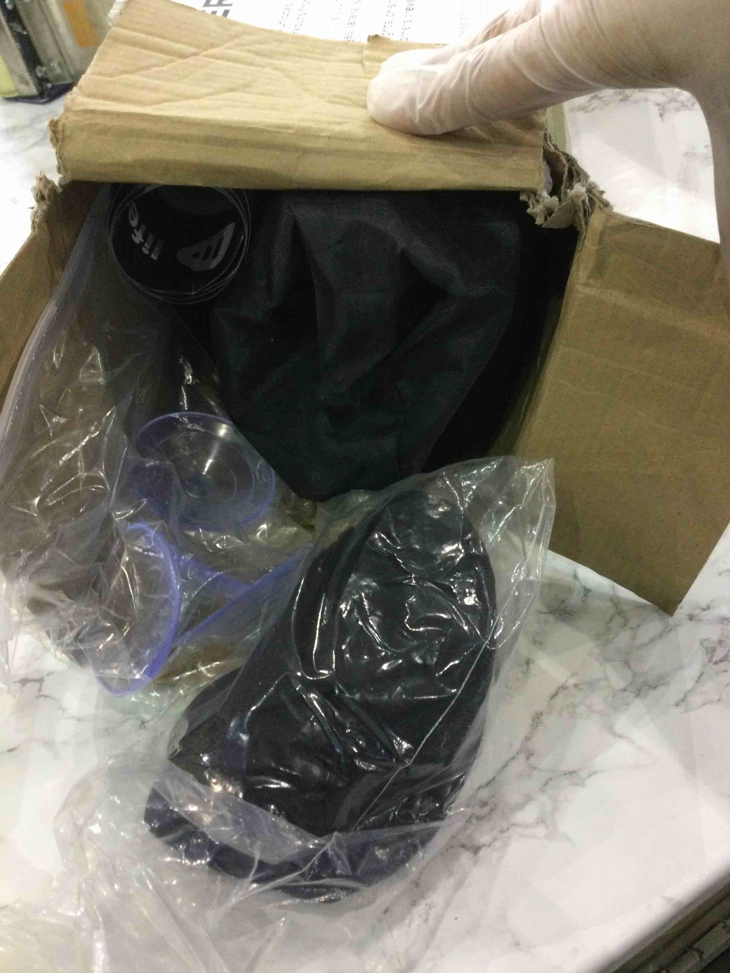 https://s3.amazonaws.com/lotting-images-prod/BargainHunt/EXS01317811_1711365925657.jpeg