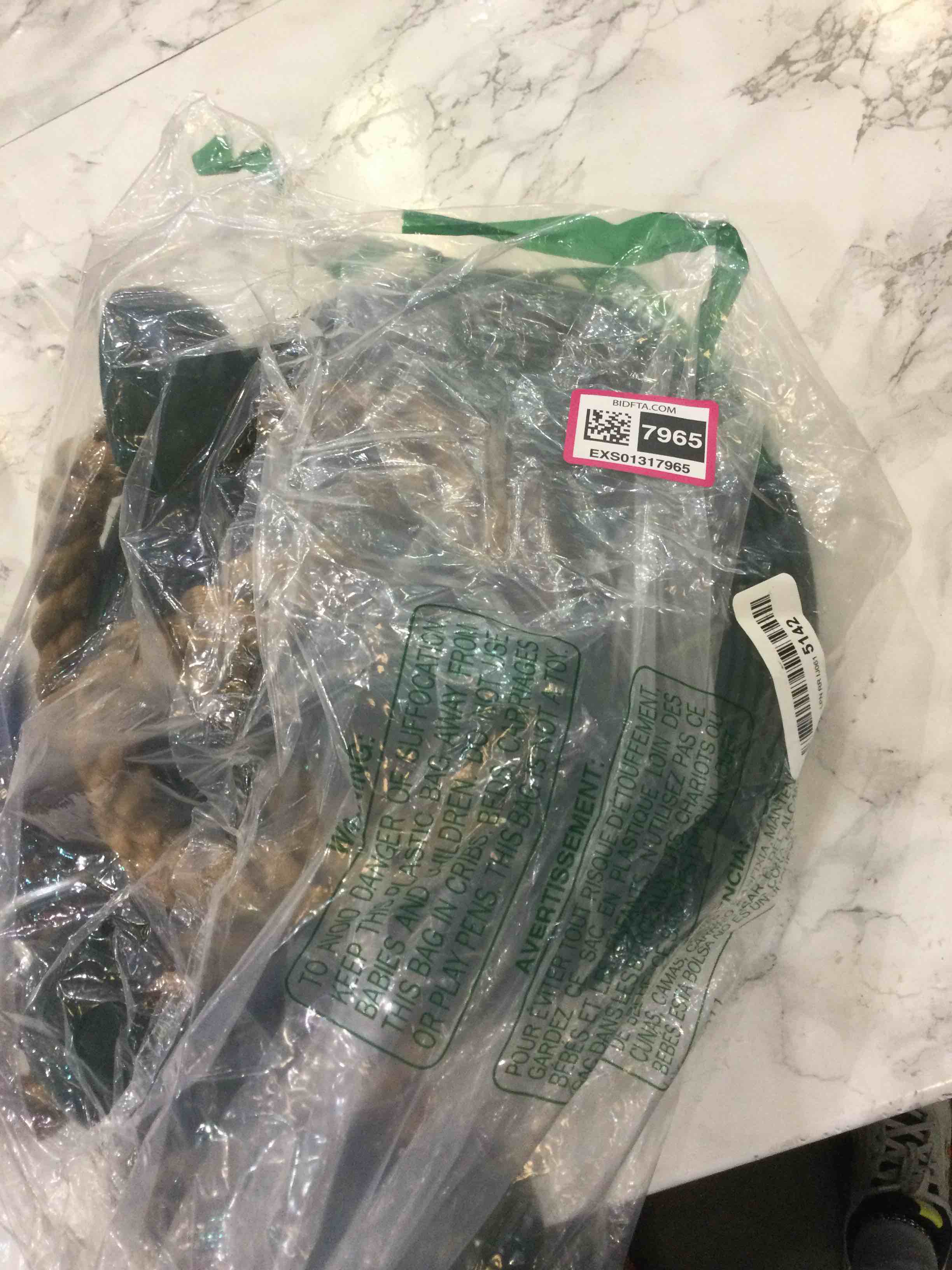 https://s3.amazonaws.com/lotting-images-prod/BargainHunt/EXS01317965_1711387069982.jpeg