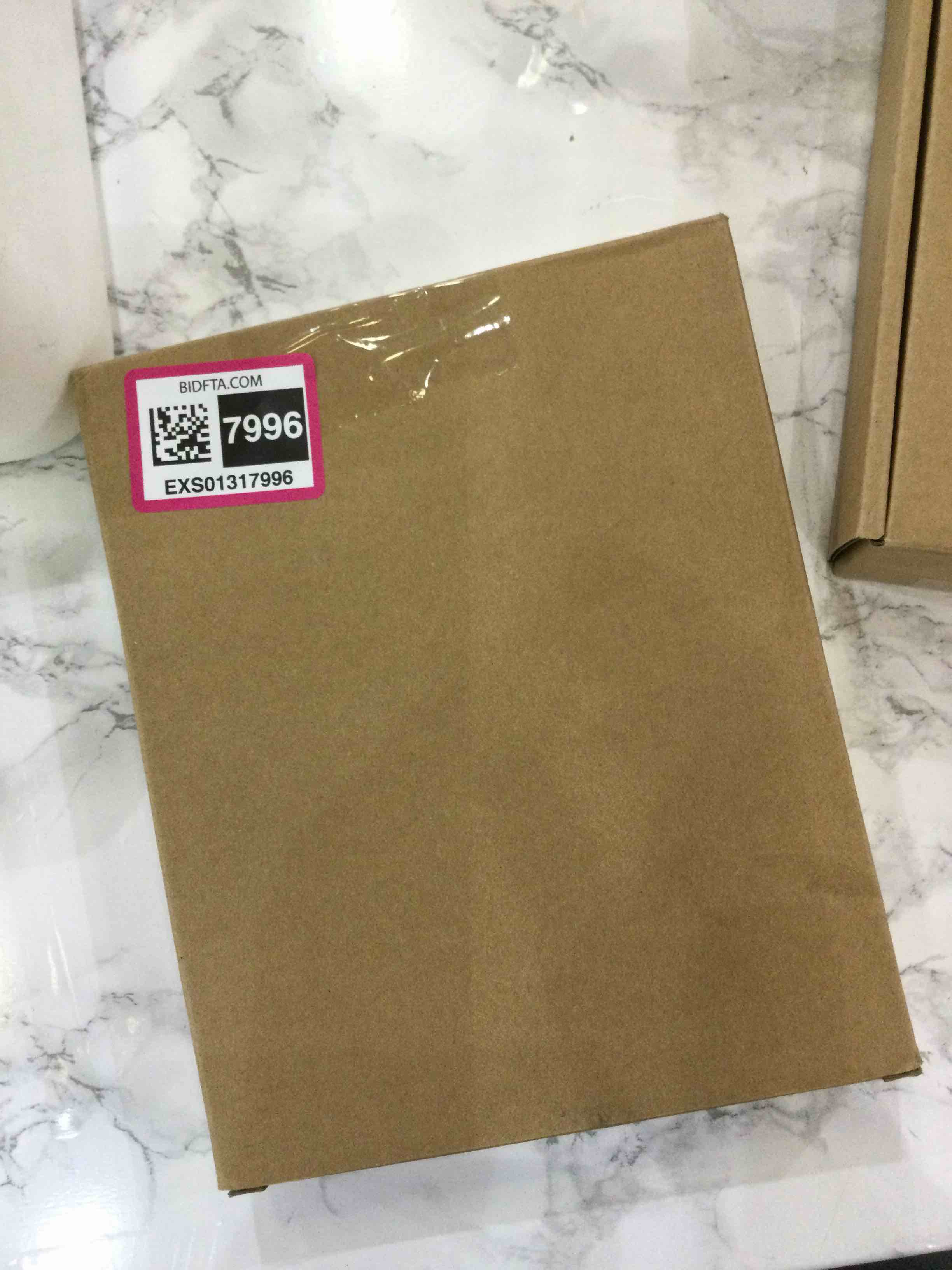 https://s3.amazonaws.com/lotting-images-prod/BargainHunt/EXS01317996_1711391135195.jpeg