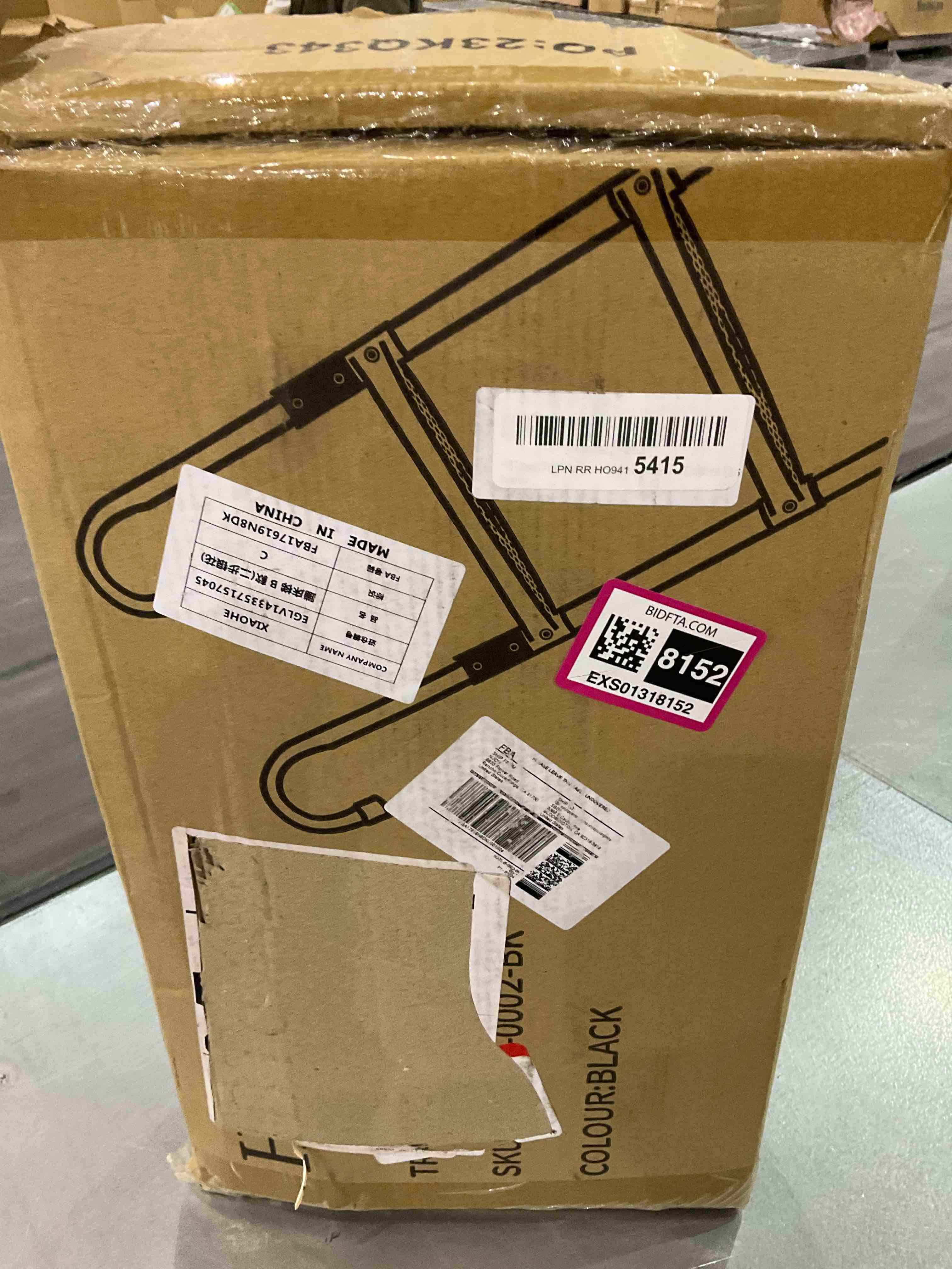 https://s3.amazonaws.com/lotting-images-prod/BargainHunt/EXS01318152_1710512575666.jpeg