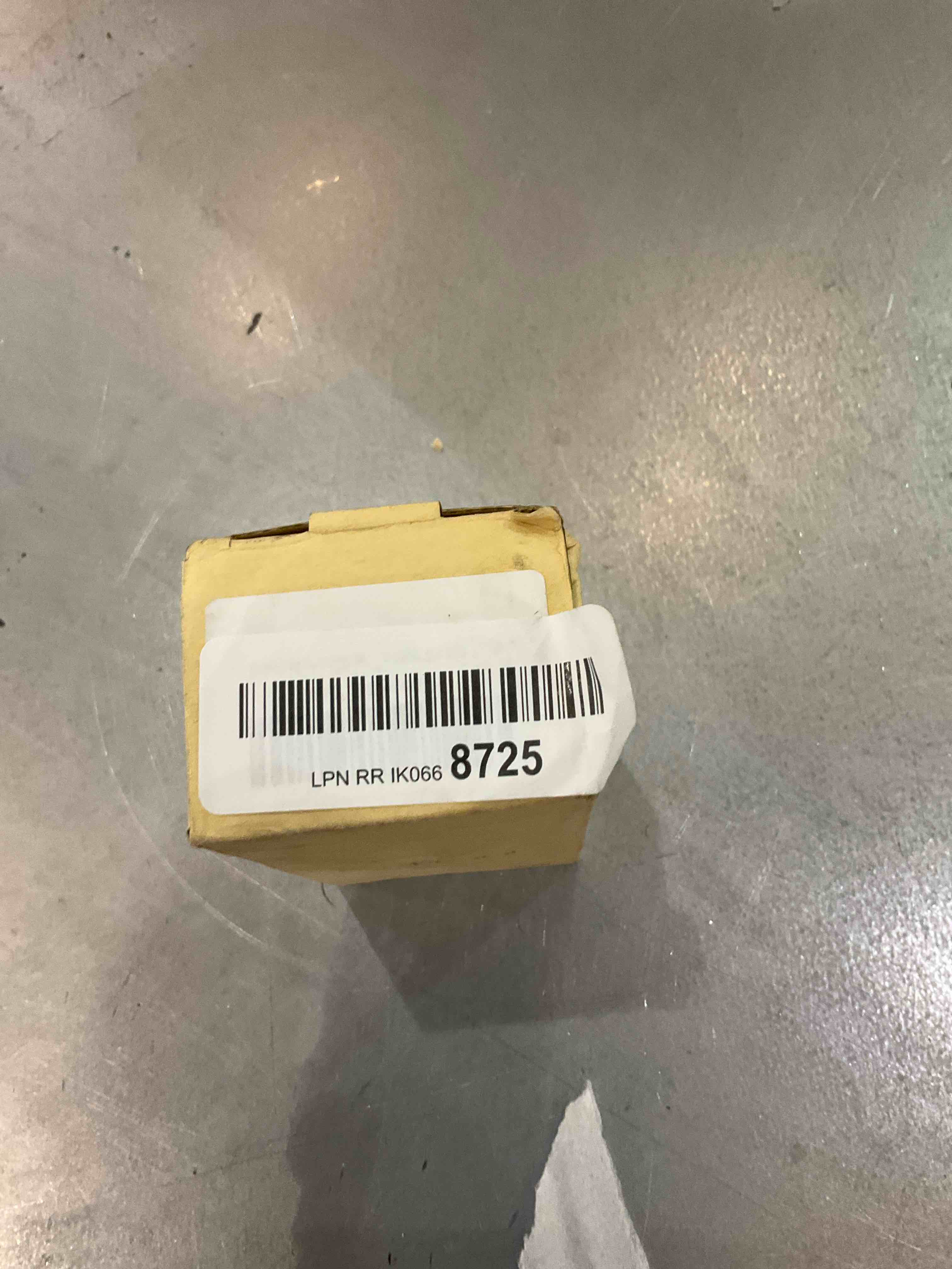 https://s3.amazonaws.com/lotting-images-prod/BargainHunt/EXS01318239_1710529877514.jpeg