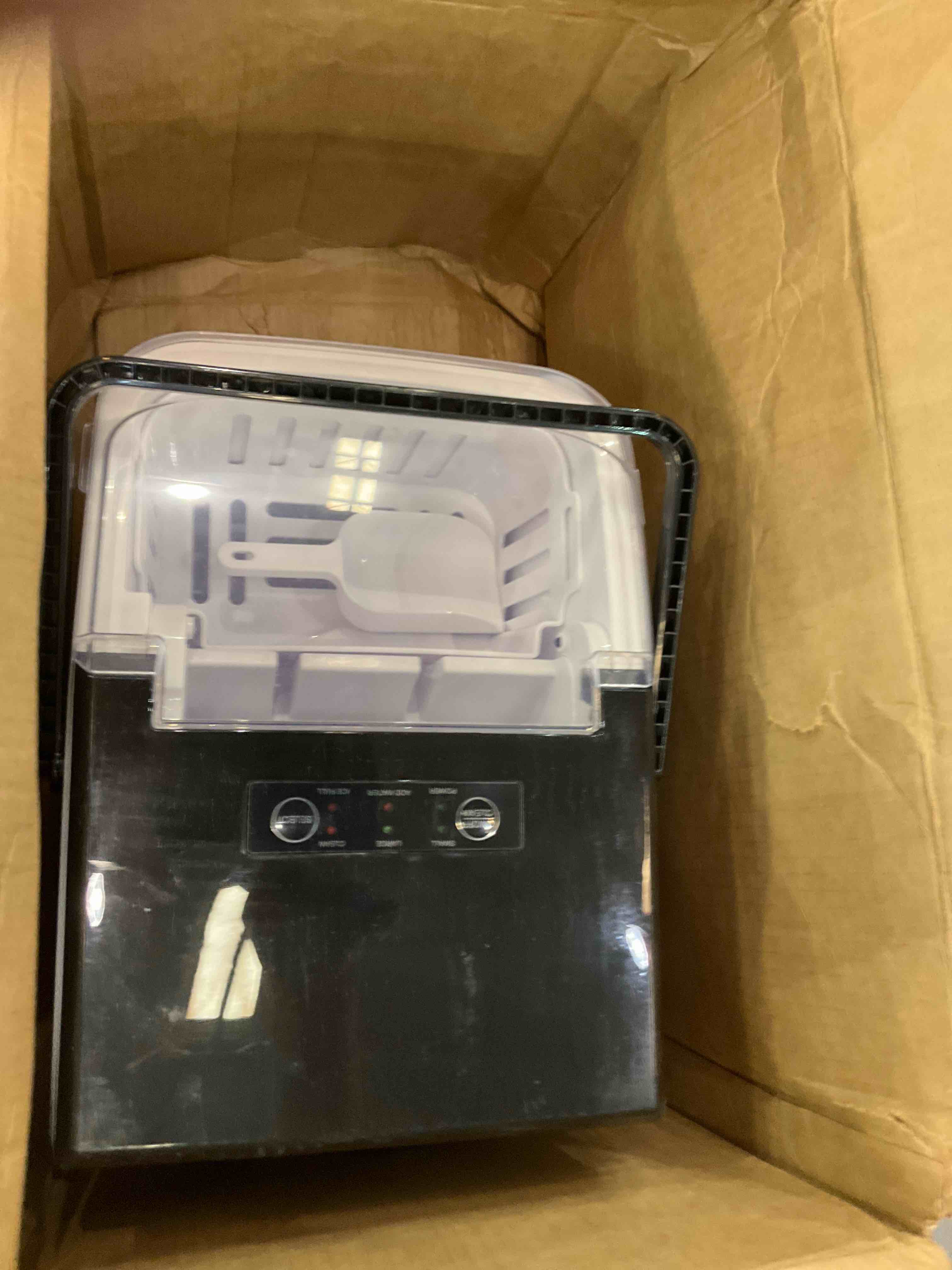https://s3.amazonaws.com/lotting-images-prod/BargainHunt/EXS01318808_1710350775095.jpeg