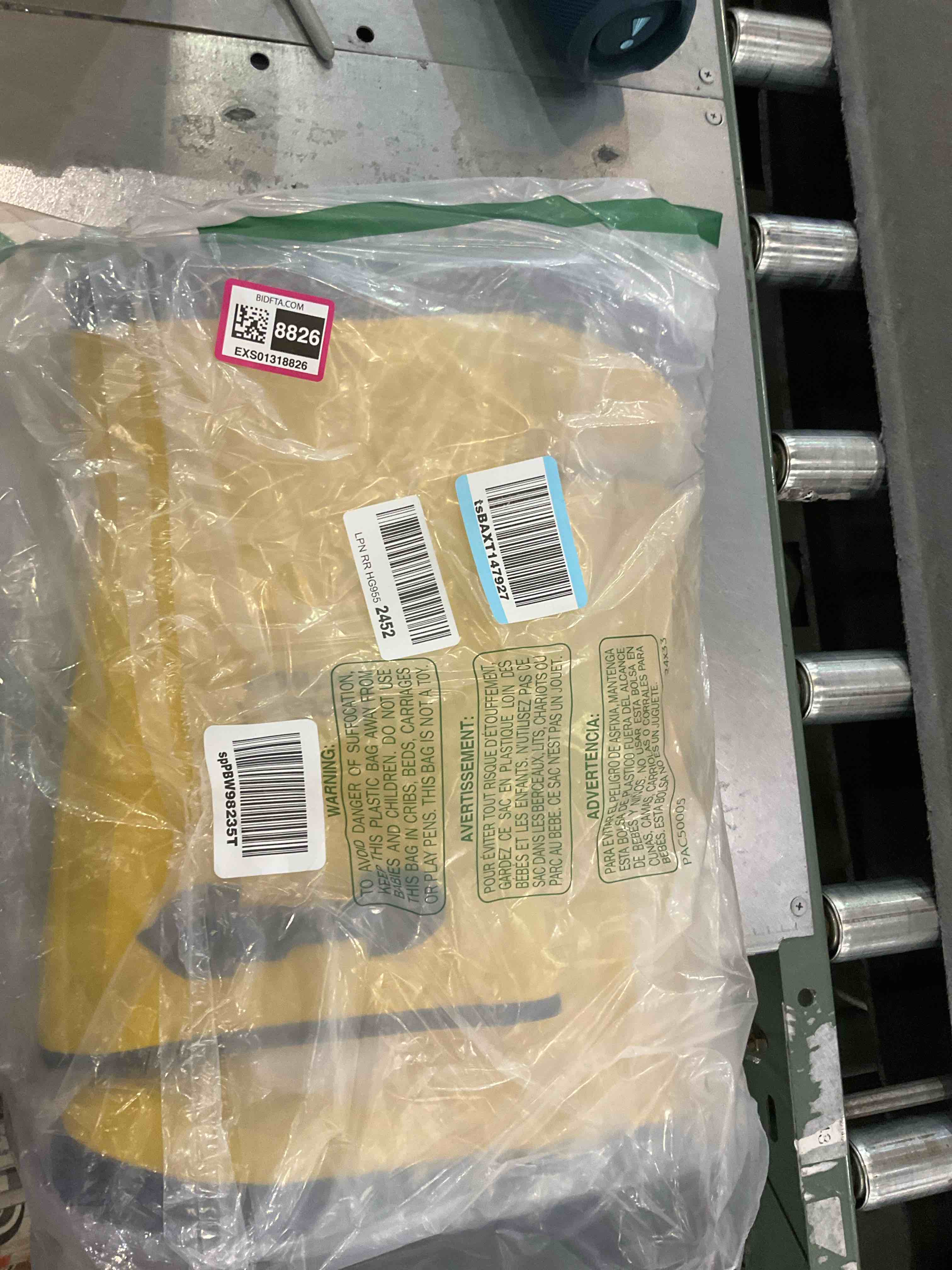https://s3.amazonaws.com/lotting-images-prod/BargainHunt/EXS01318826_1710352200382.jpeg