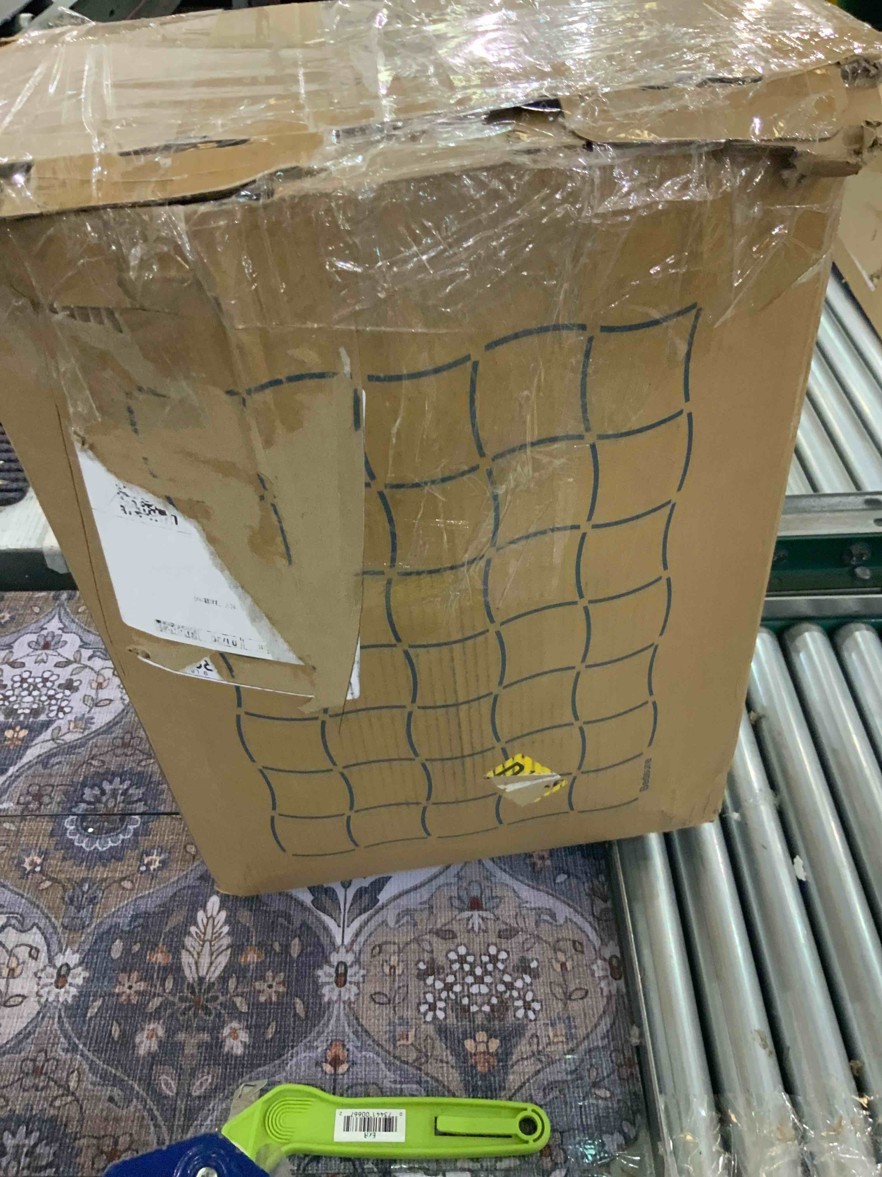 https://s3.amazonaws.com/lotting-images-prod/BargainHunt/EXS01319091_1711033984866.jpeg