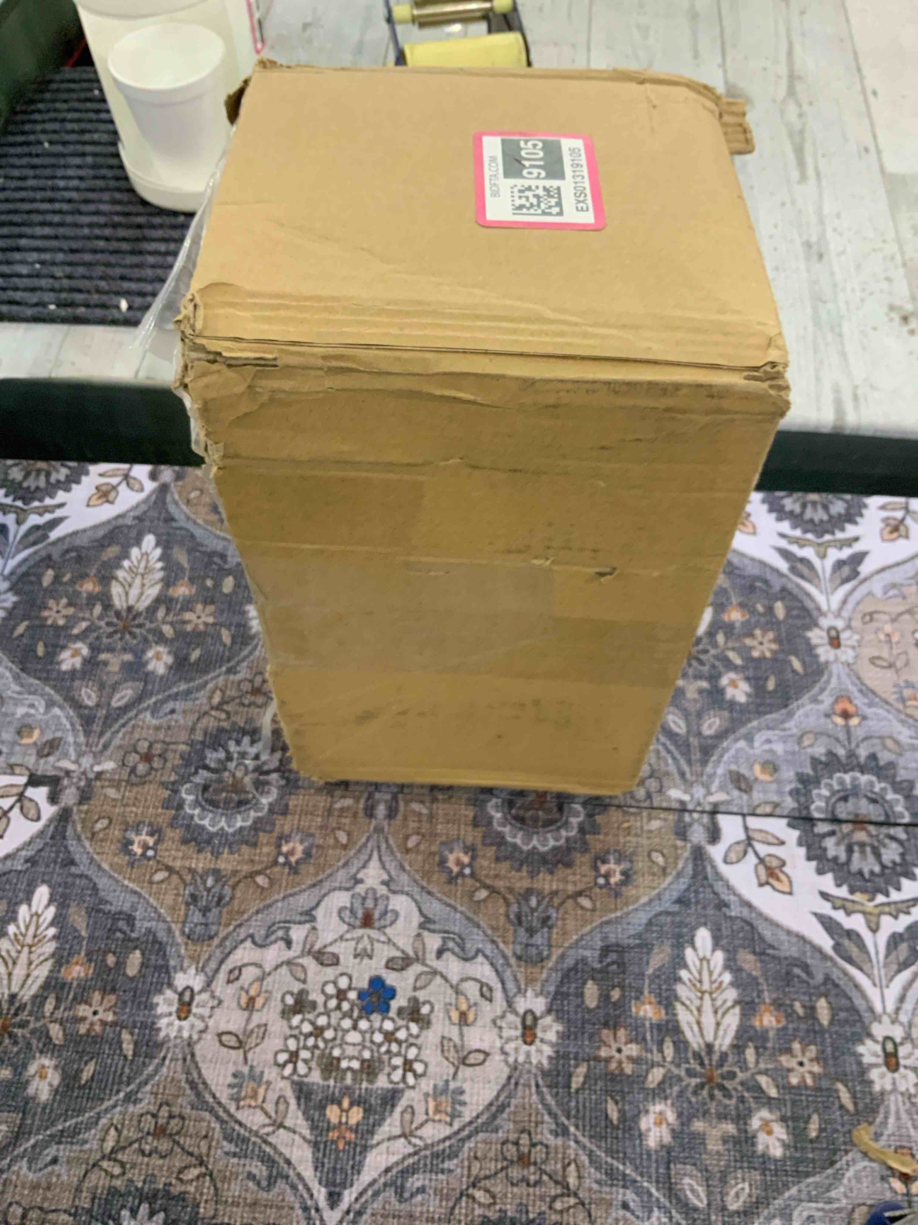 https://s3.amazonaws.com/lotting-images-prod/BargainHunt/EXS01319105_1711036008649.jpeg
