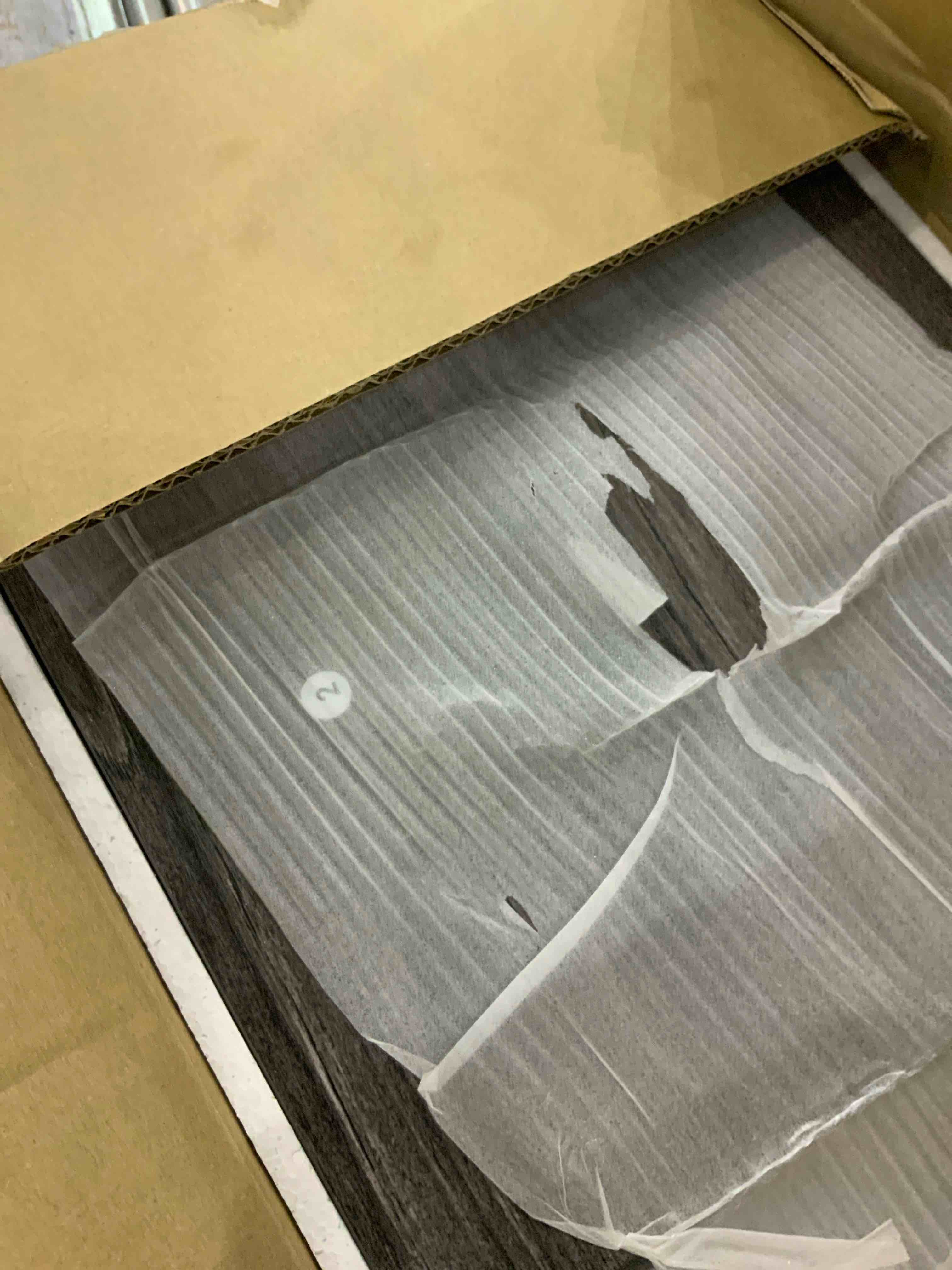 https://s3.amazonaws.com/lotting-images-prod/BargainHunt/EXS01319374_1711367580867.jpeg