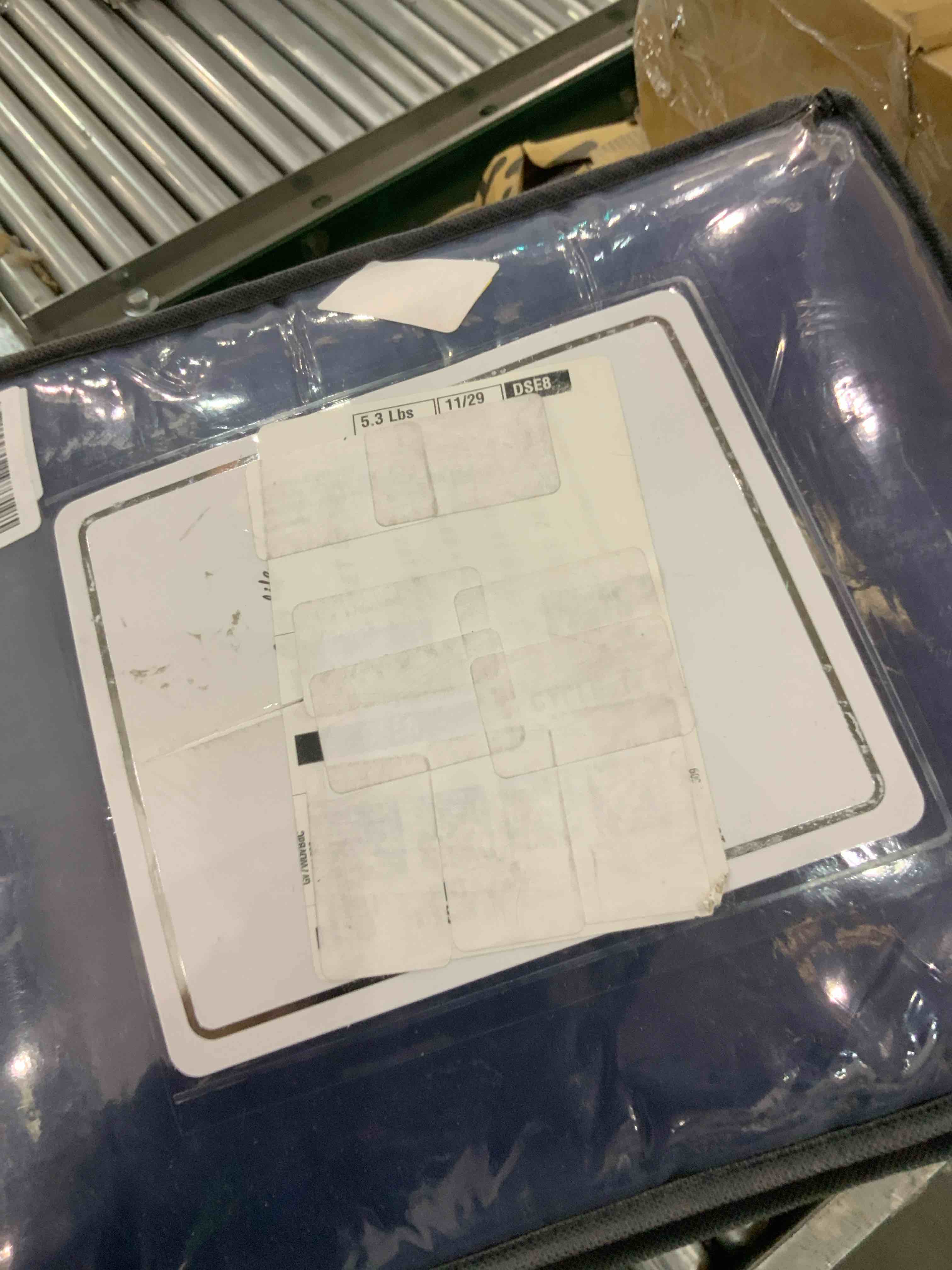 https://s3.amazonaws.com/lotting-images-prod/BargainHunt/EXS01319407_1711370708941.jpeg