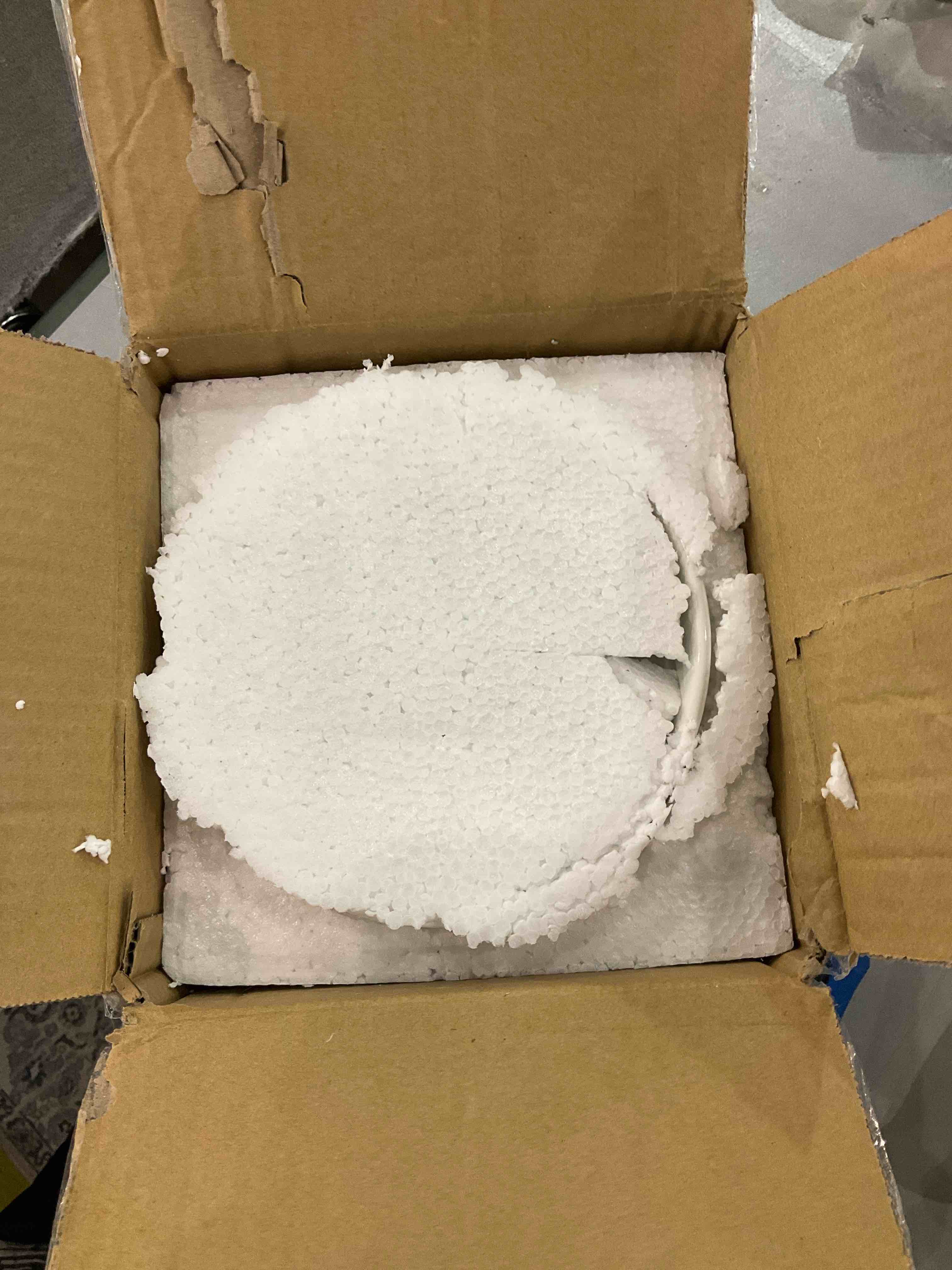 https://s3.amazonaws.com/lotting-images-prod/BargainHunt/EXS01319620_1710159277897.jpeg