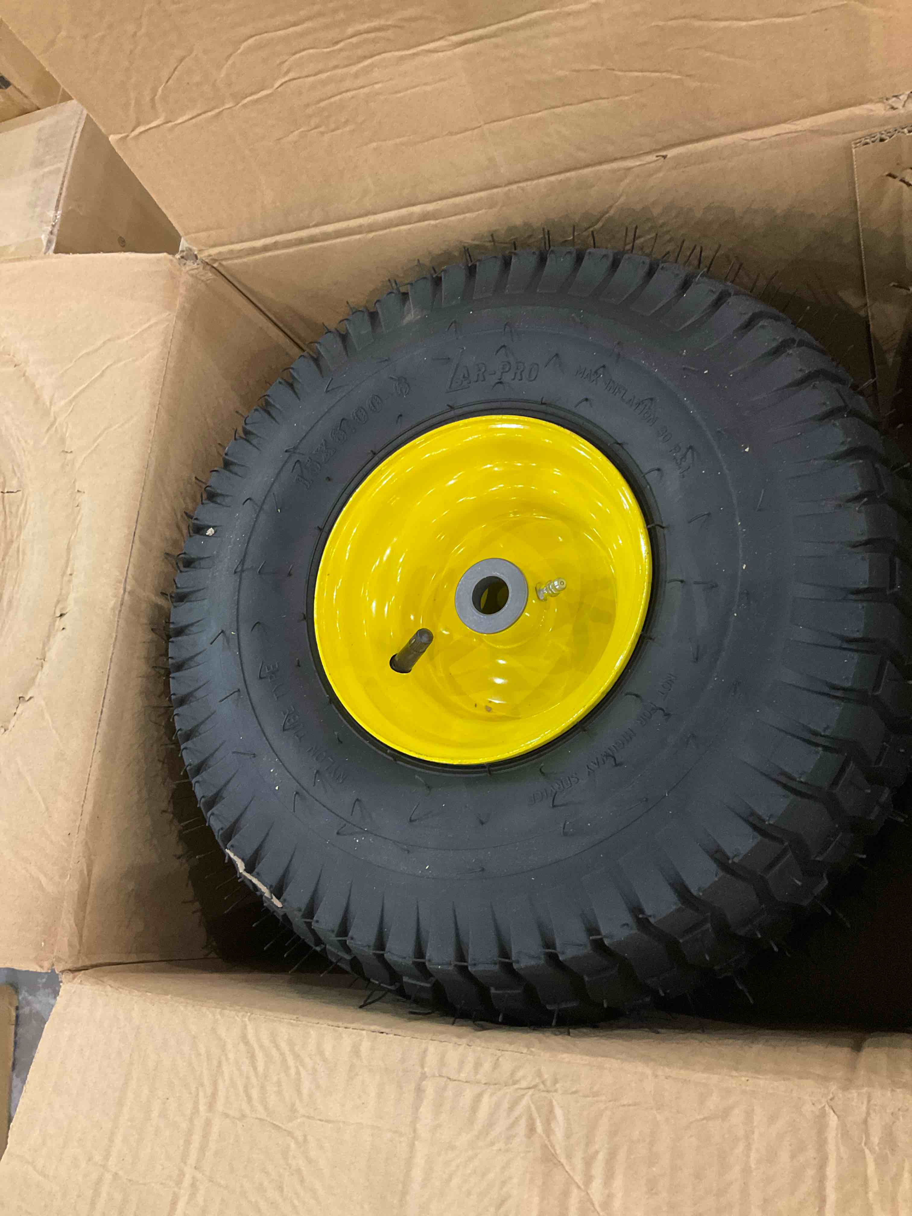https://s3.amazonaws.com/lotting-images-prod/BargainHunt/EXS01319622_1710159492683.jpeg