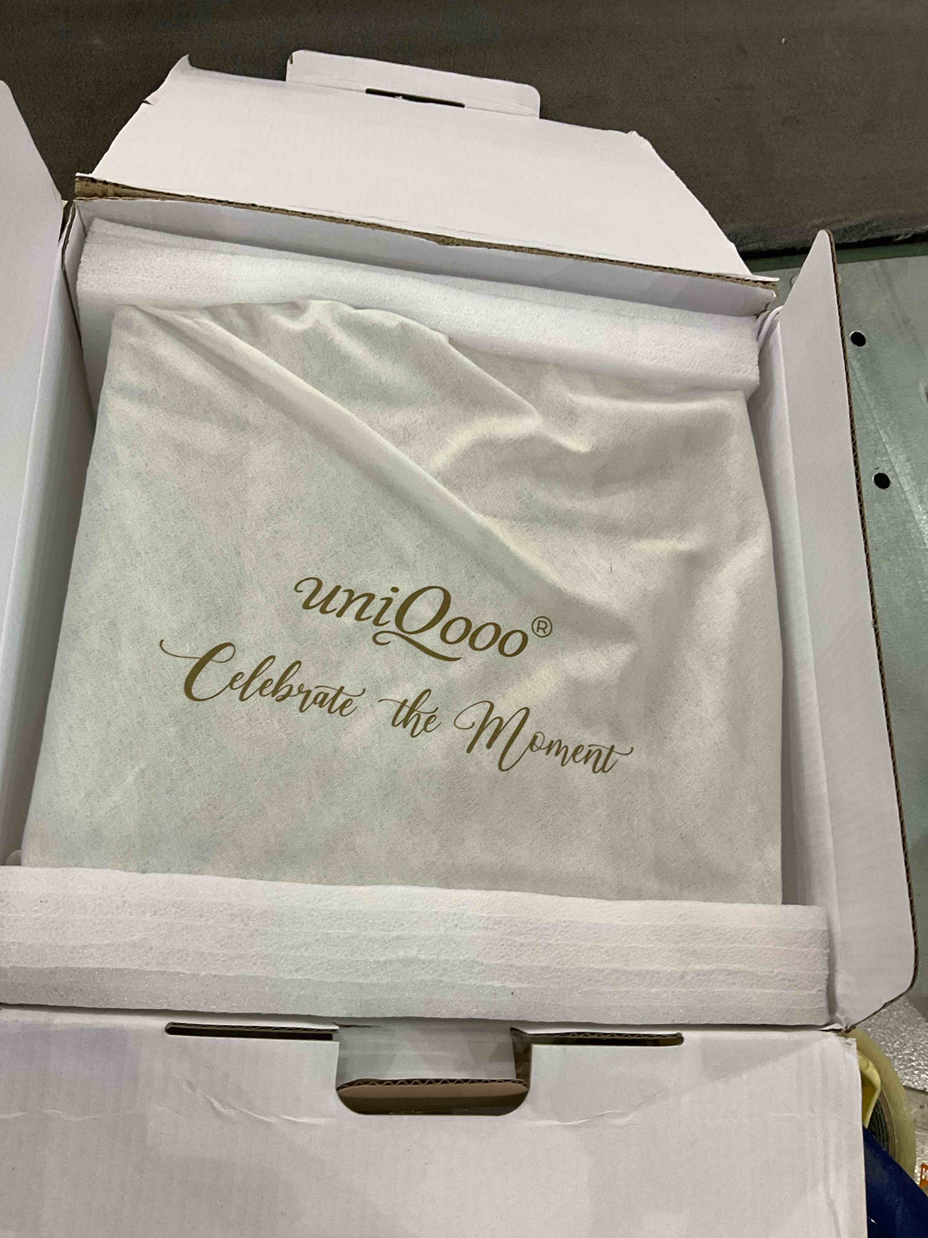 https://s3.amazonaws.com/lotting-images-prod/BargainHunt/EXS01319624_1710160713976.jpeg